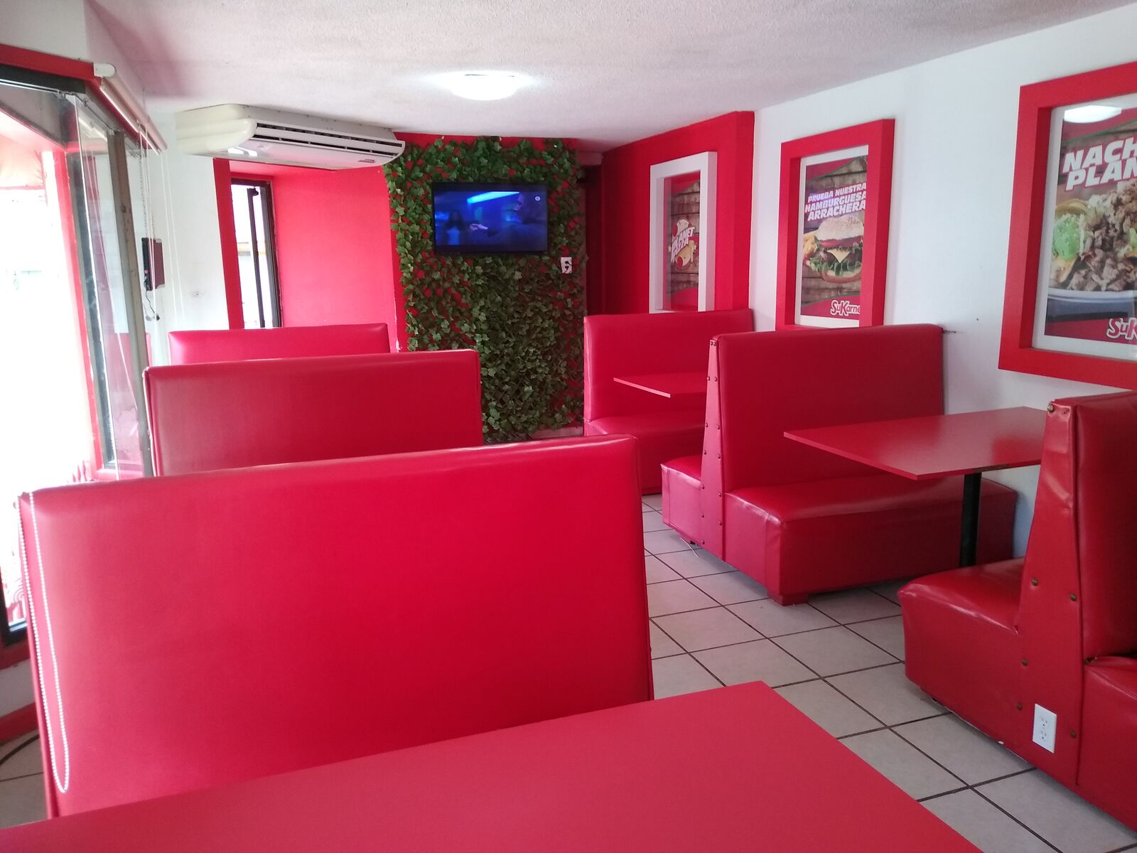 Planet Pizza image 2