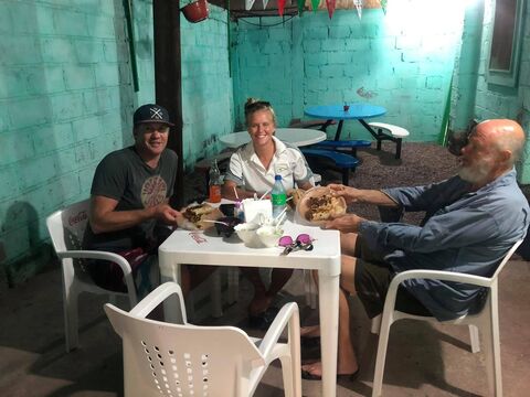 Tacos y tortas “Los compadres” image 4