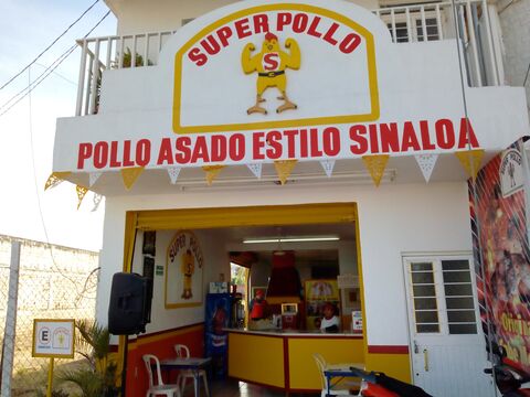 Super Pollo Sucursal Ayotlan image 1