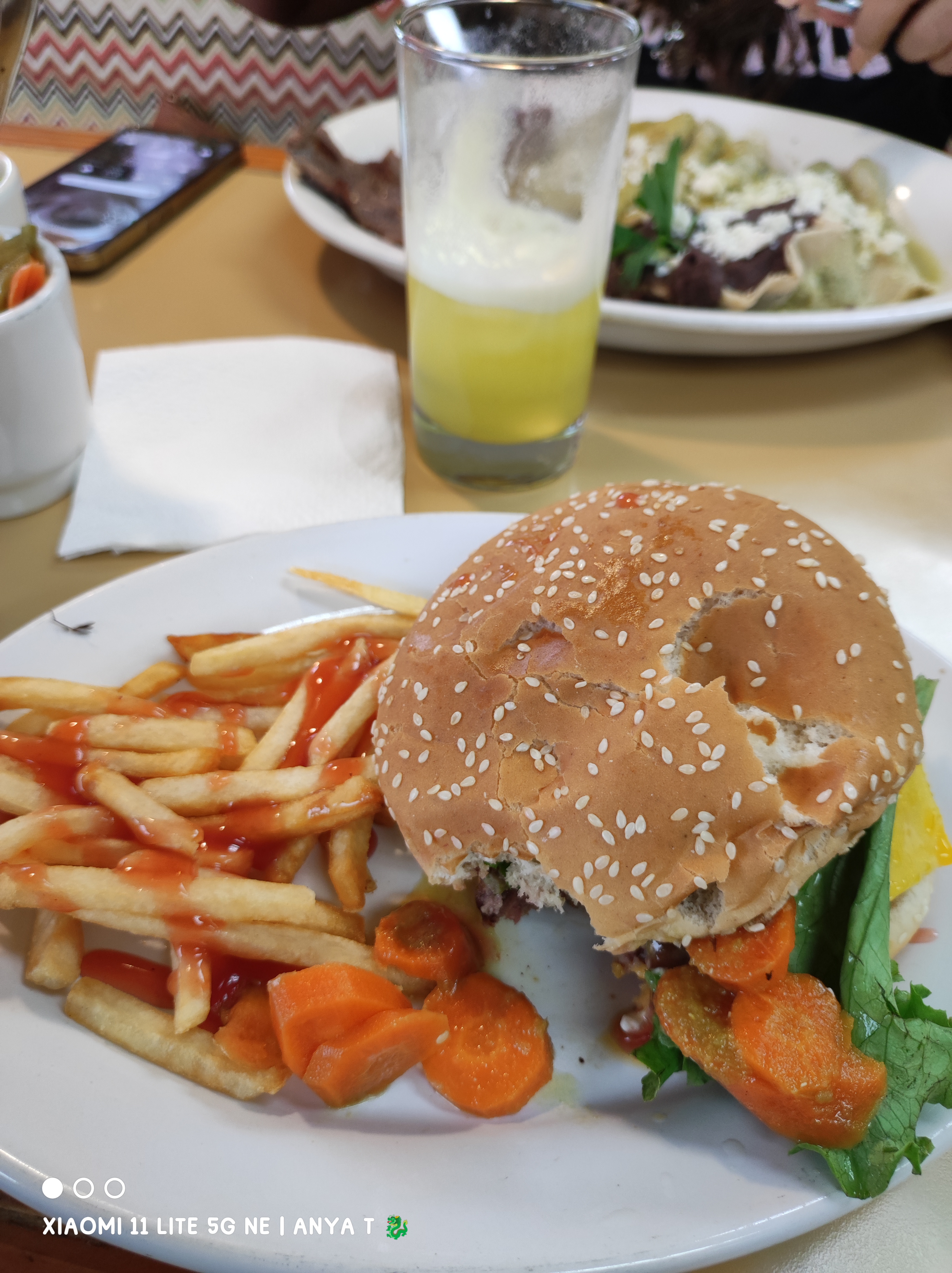 Stars & Cream Poza Rica image 8