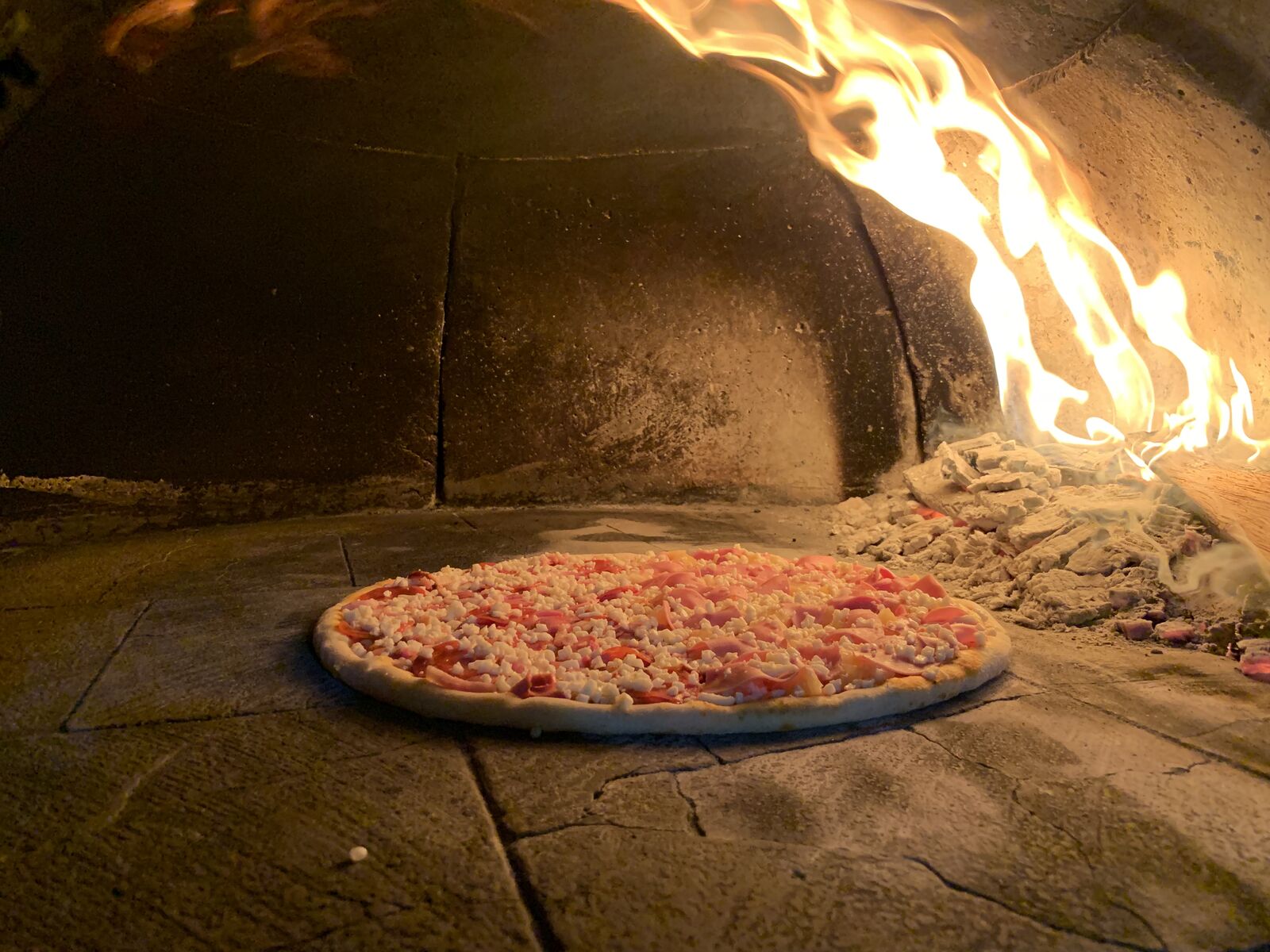 Pizzería Bella Napoli image 4