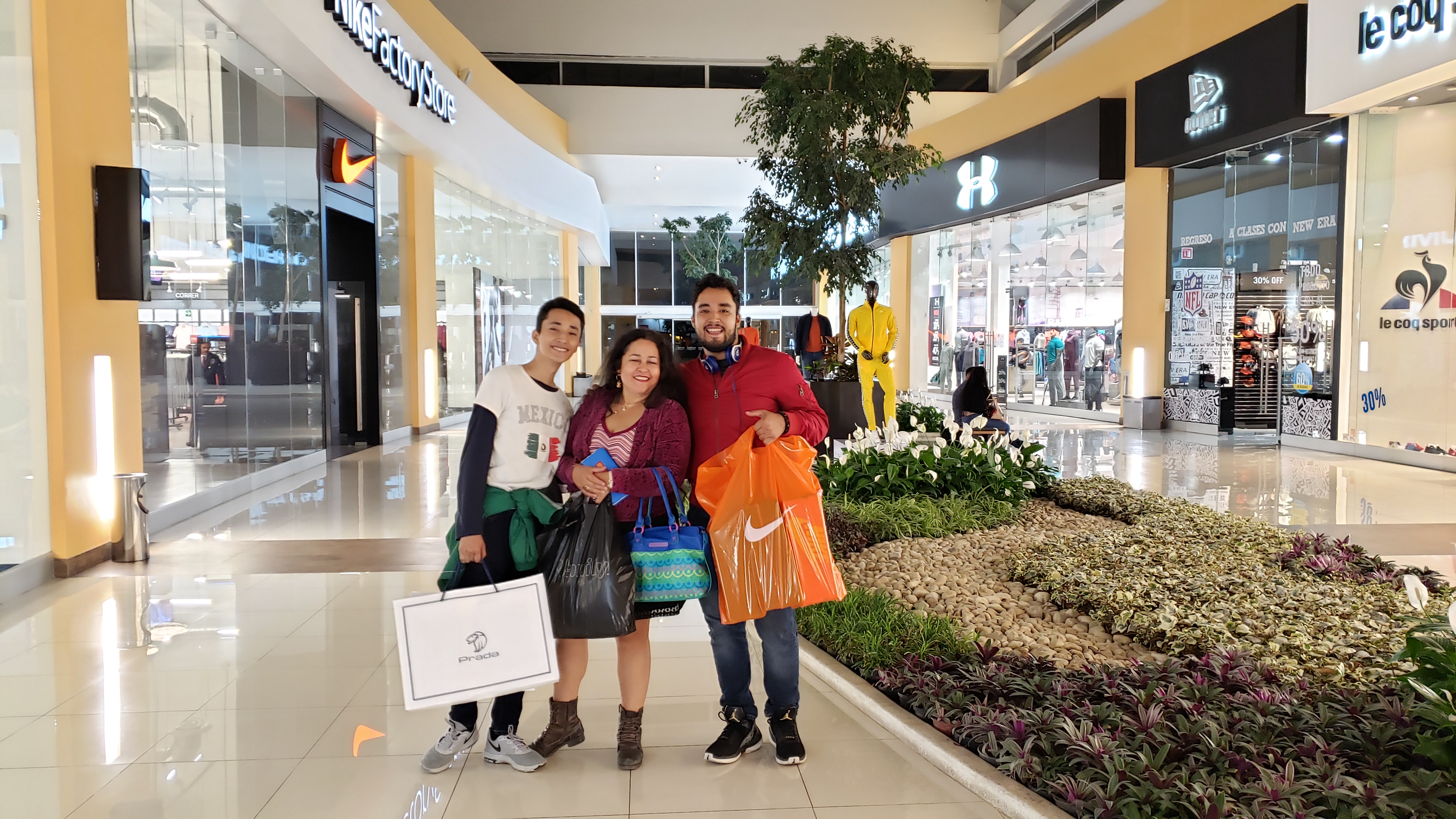 Domino's Outlet Puebla image 3