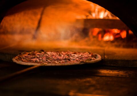 Tu Pizzeria Via Corta image 4