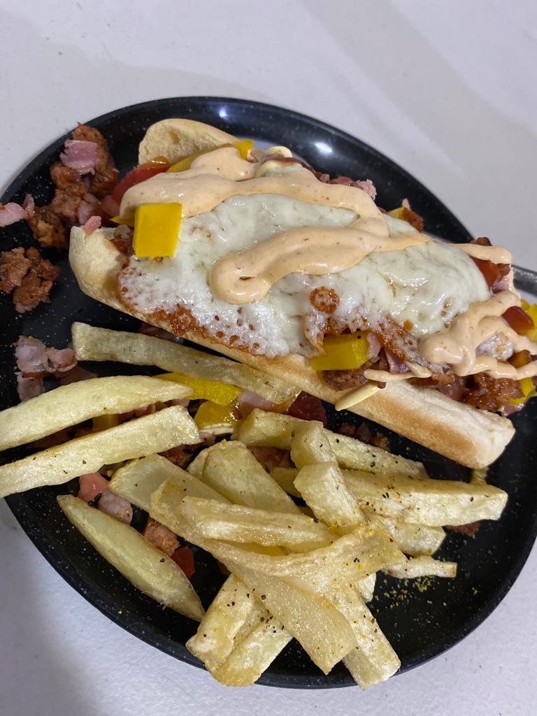 MEGABURGUERS image 3