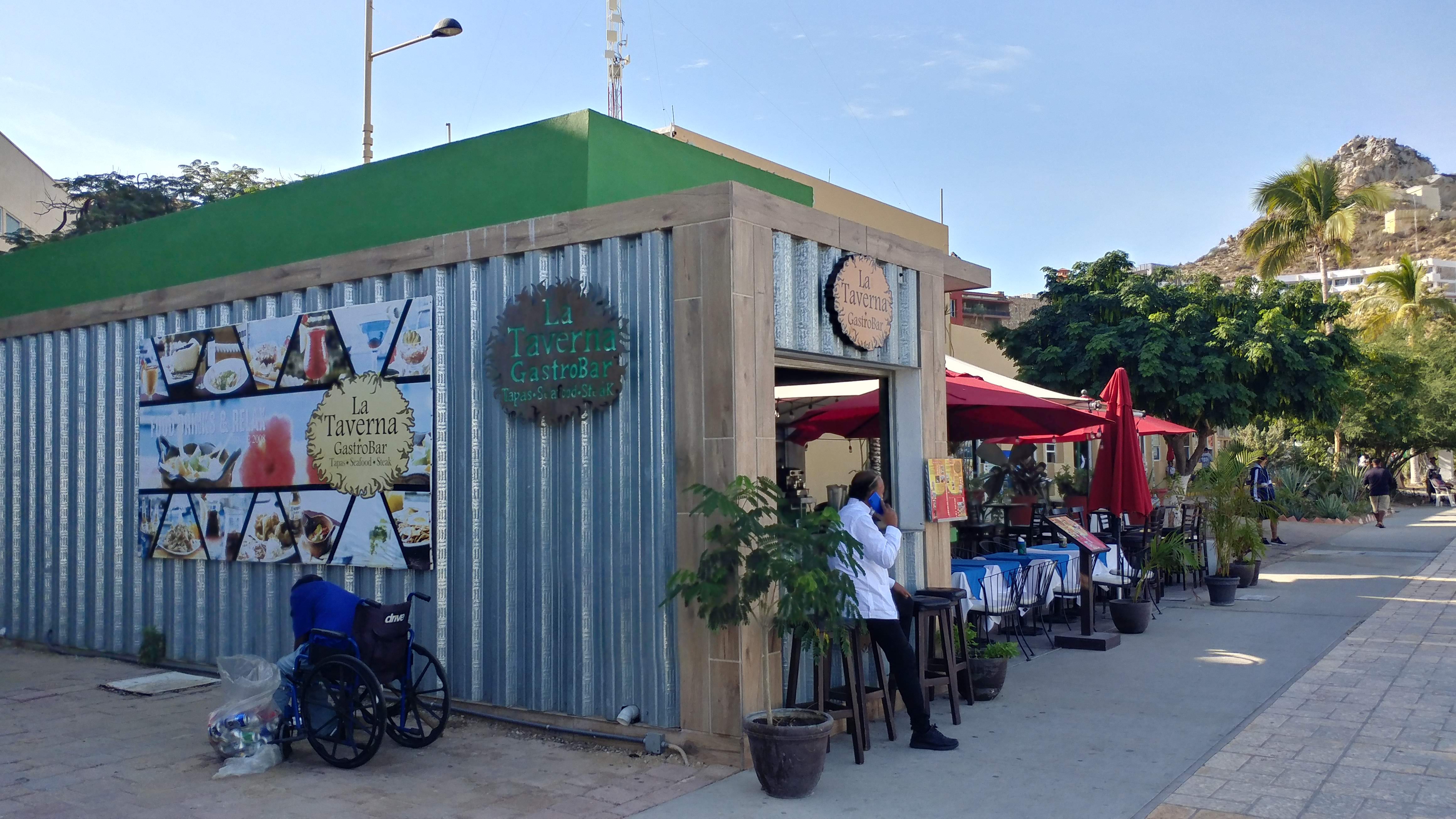 La Taverna GastroBar image 1