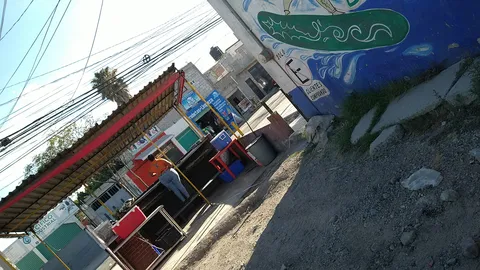 Los Pinche Pollos image 2