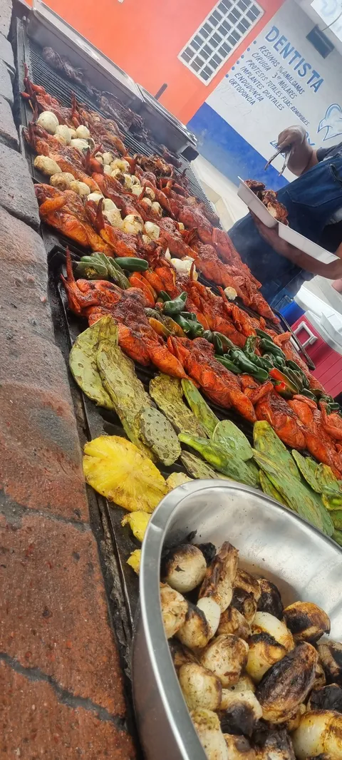 Los Pinche Pollos image 5