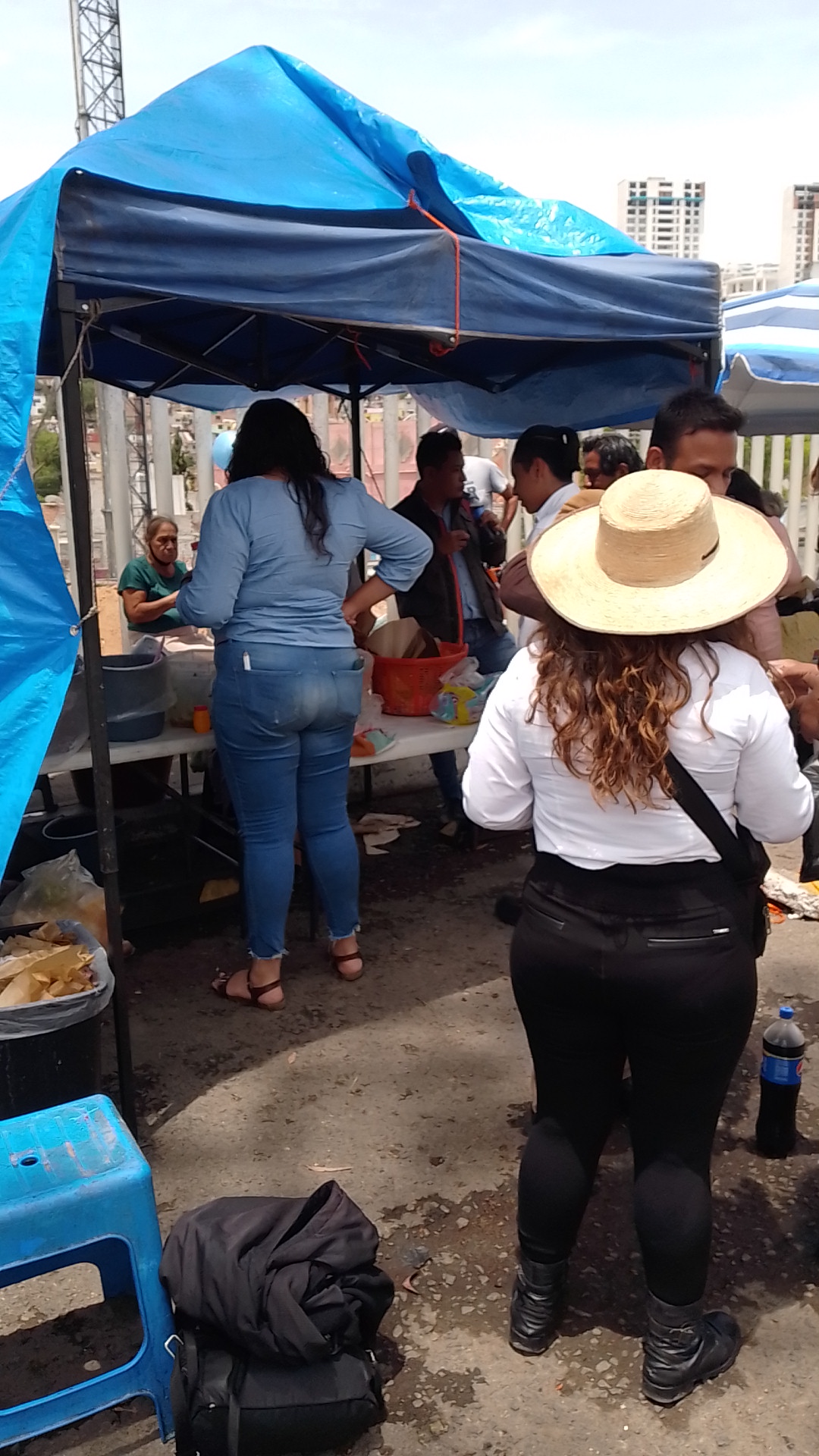 "TORTAS Y TACOS MIRANDA" image 4