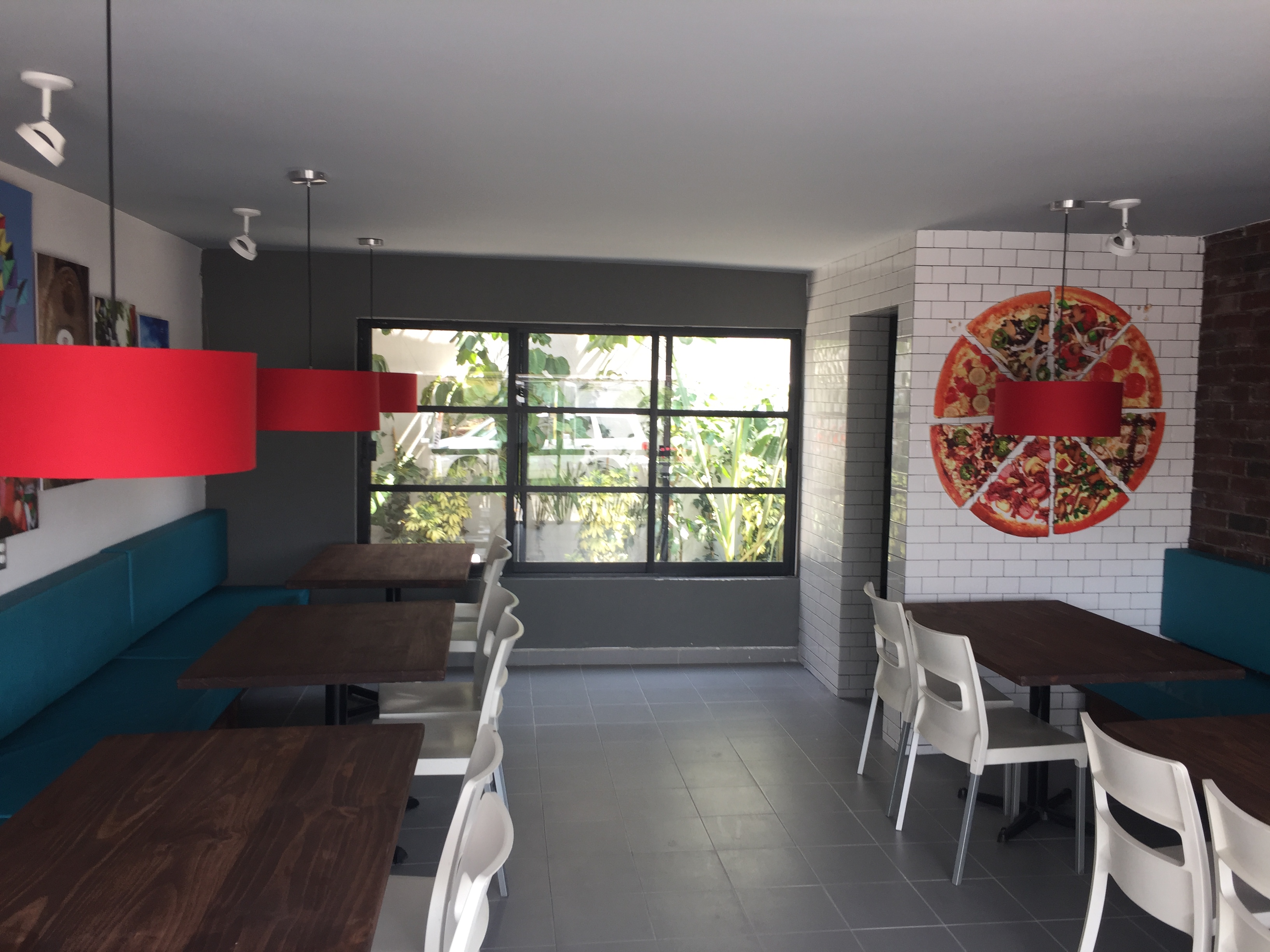 Pizzeta Satelite image 5