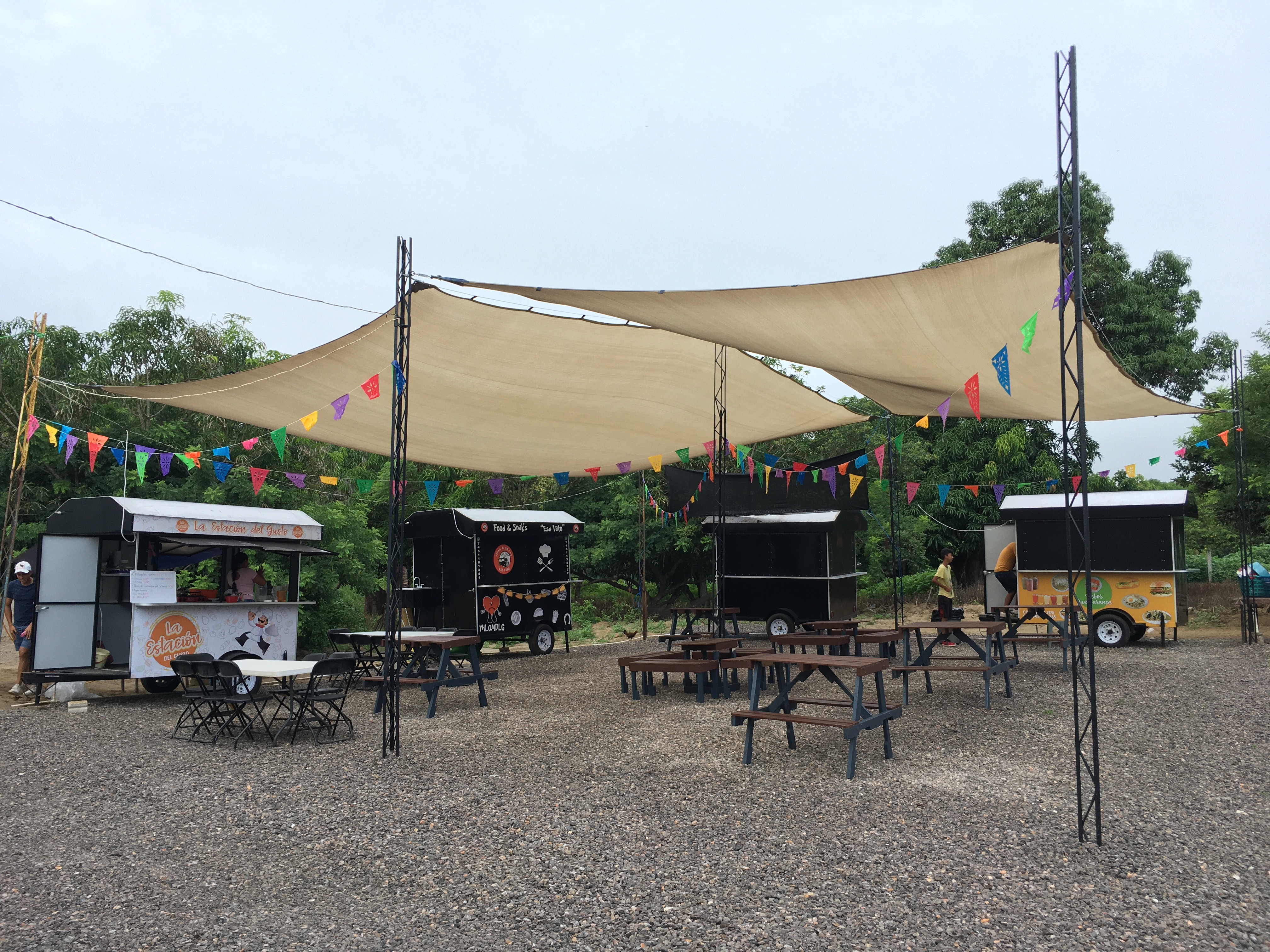 LOS REMOLQUES FOODPARK image 1