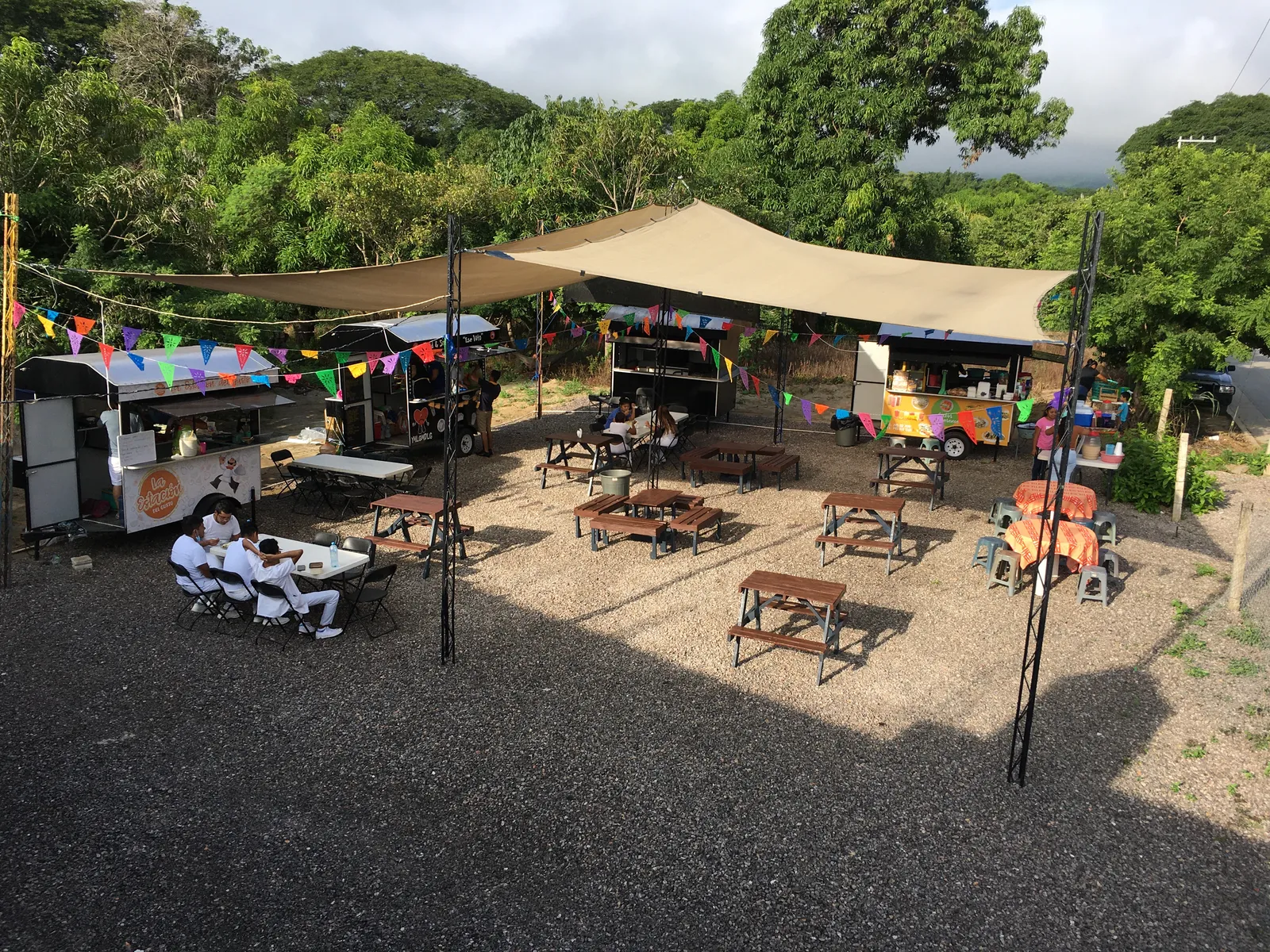 LOS REMOLQUES FOODPARK image 2