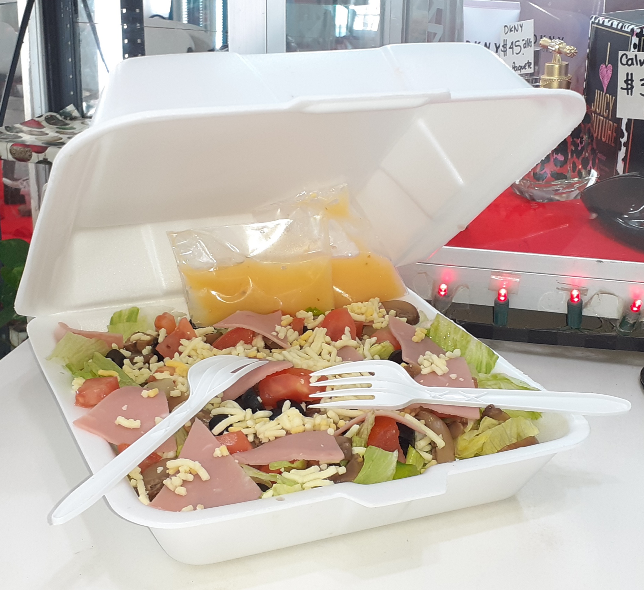 Bettino's Pizza image 2