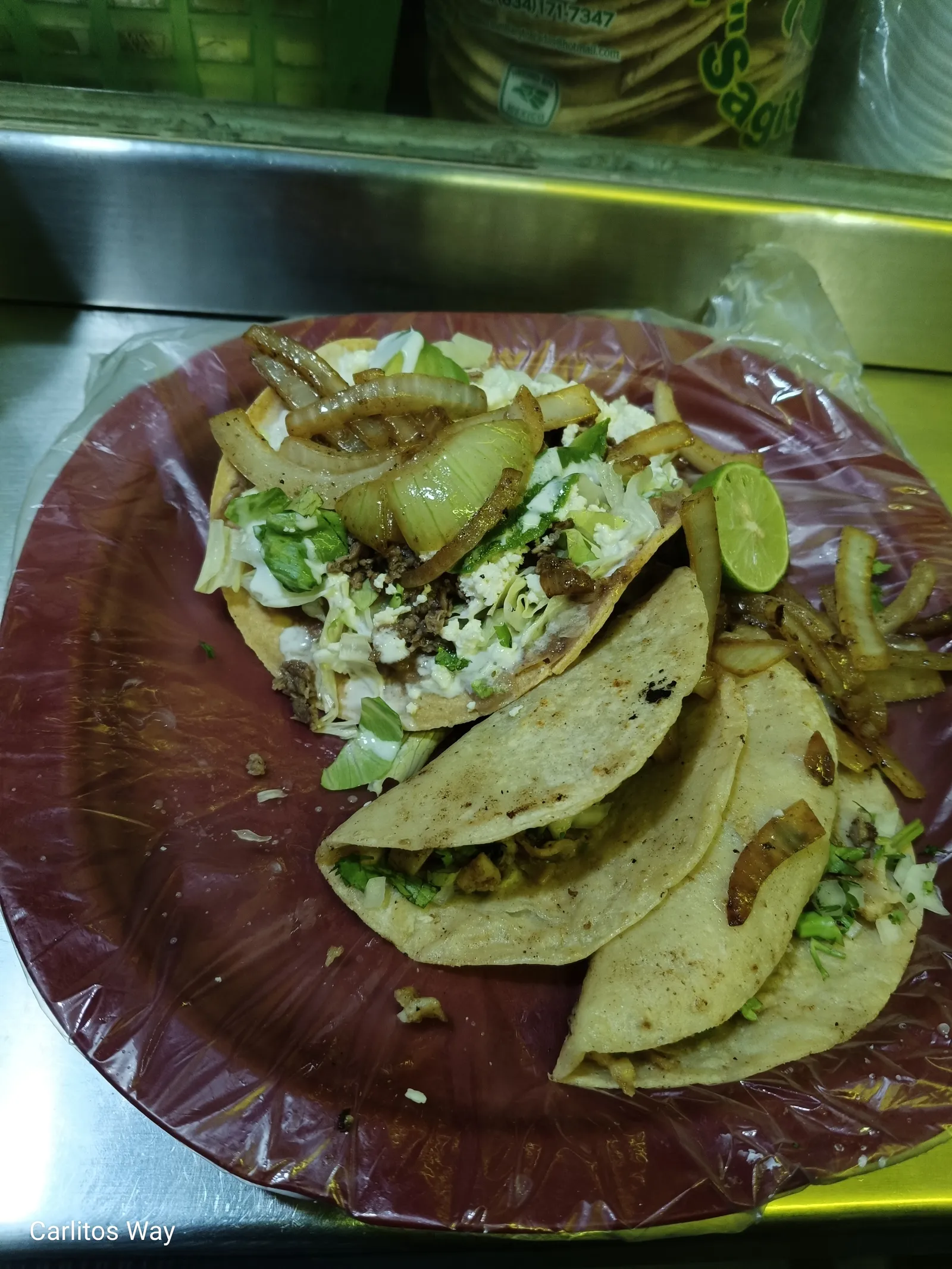Taquería El Colocho image 2