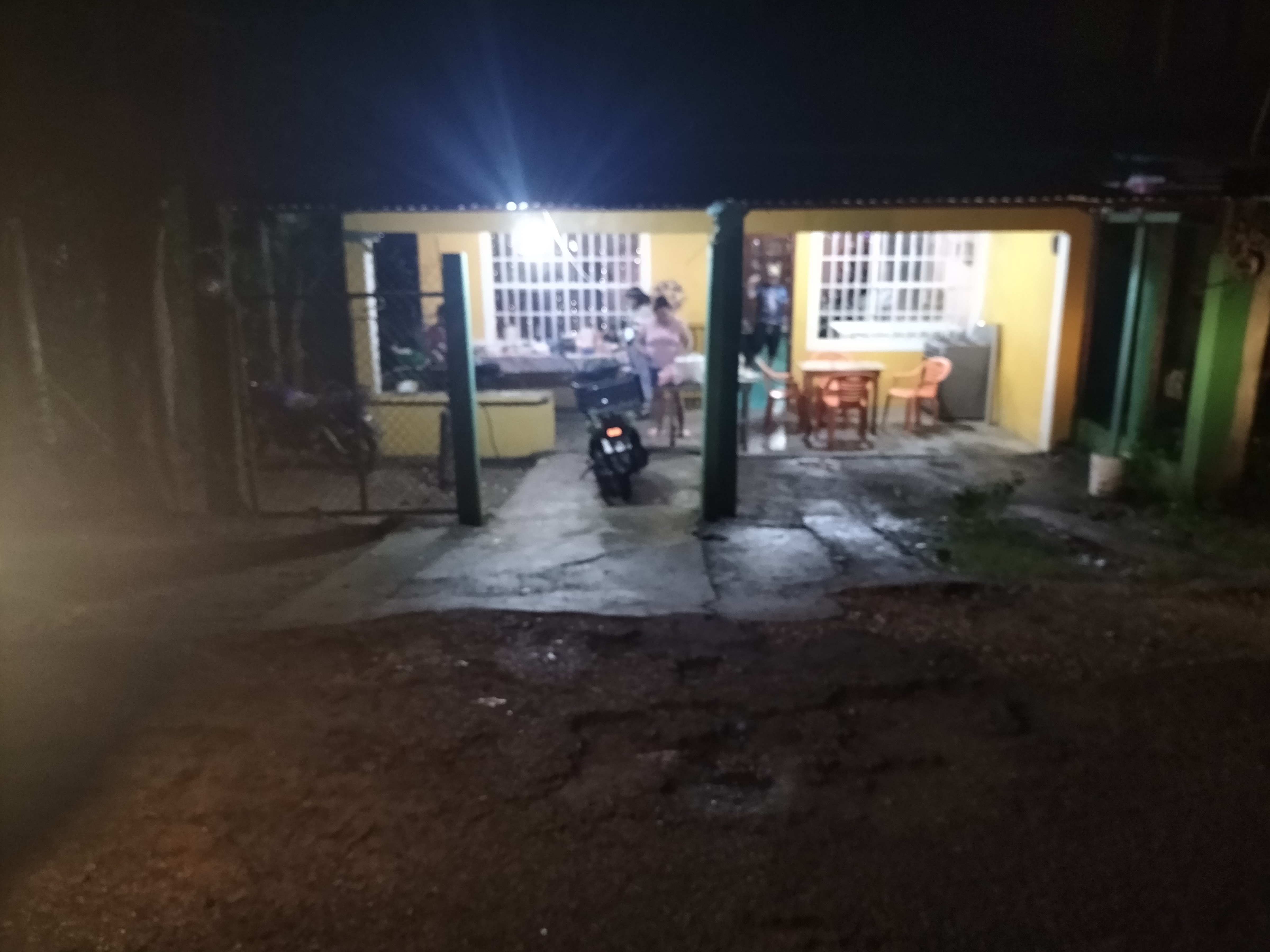 Antojitos LOLA image 2