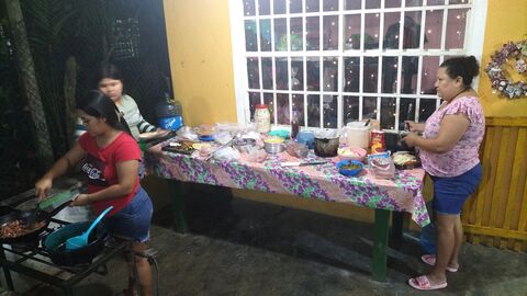 Antojitos LOLA image 3