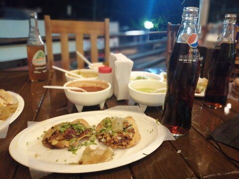 Tacos El Mirador image 1