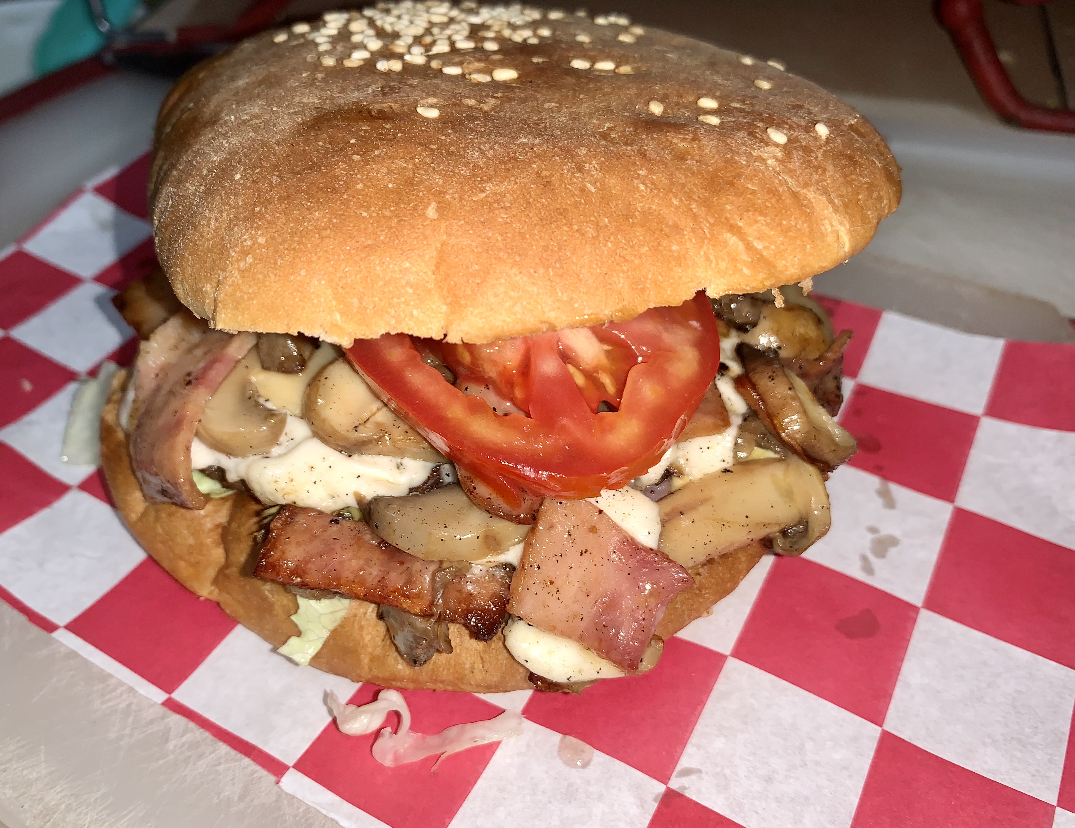 Flowers' Burgers image 2