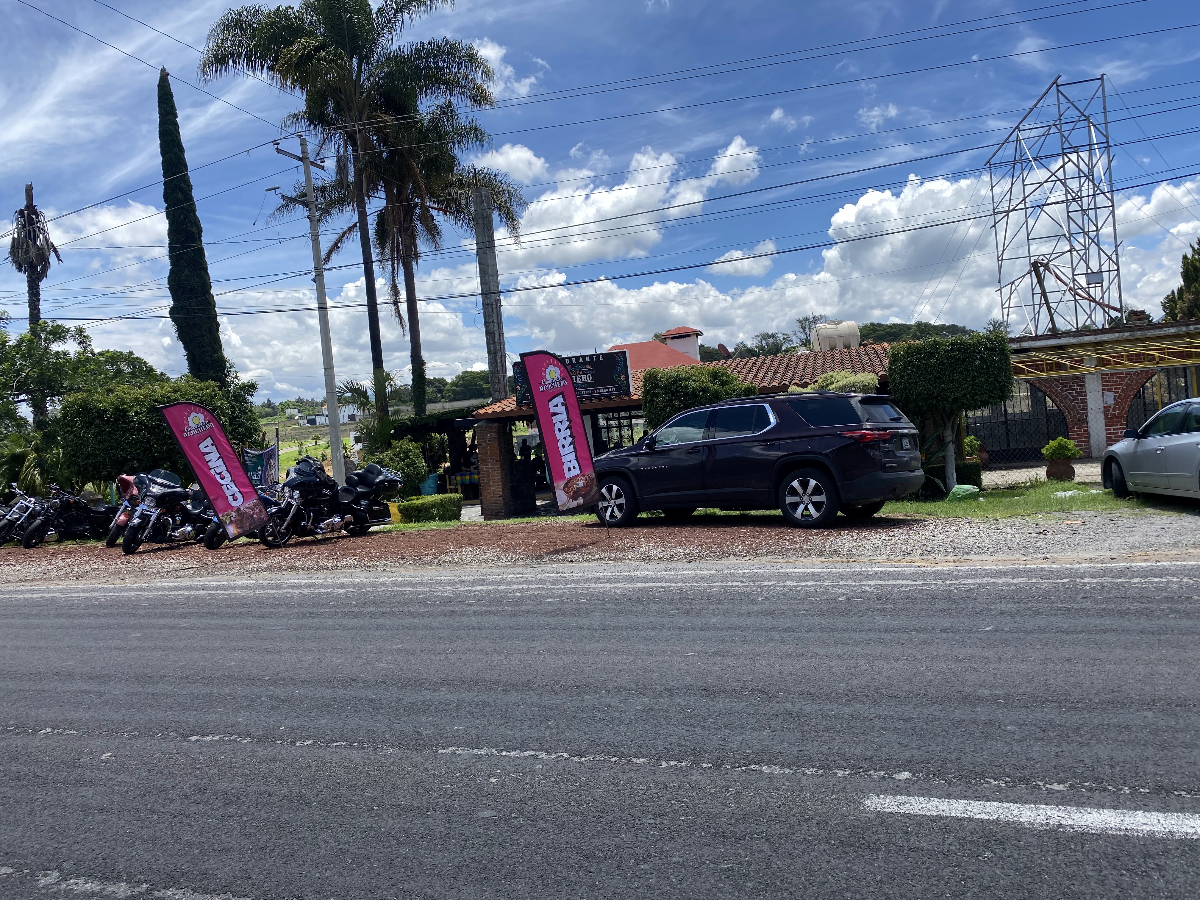 Amanecer Ranchero image 2