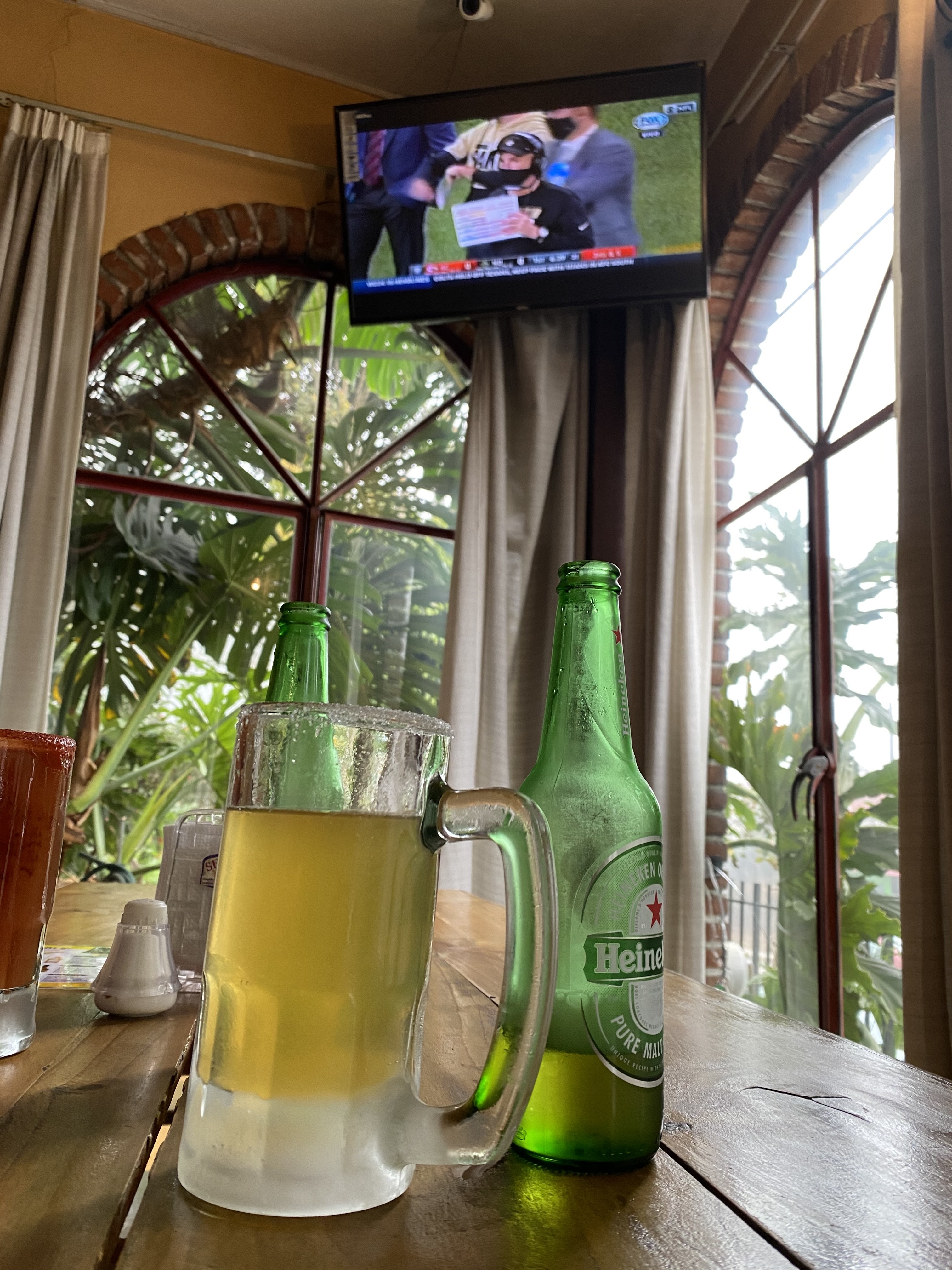 Cazadores Sport Bar image 1