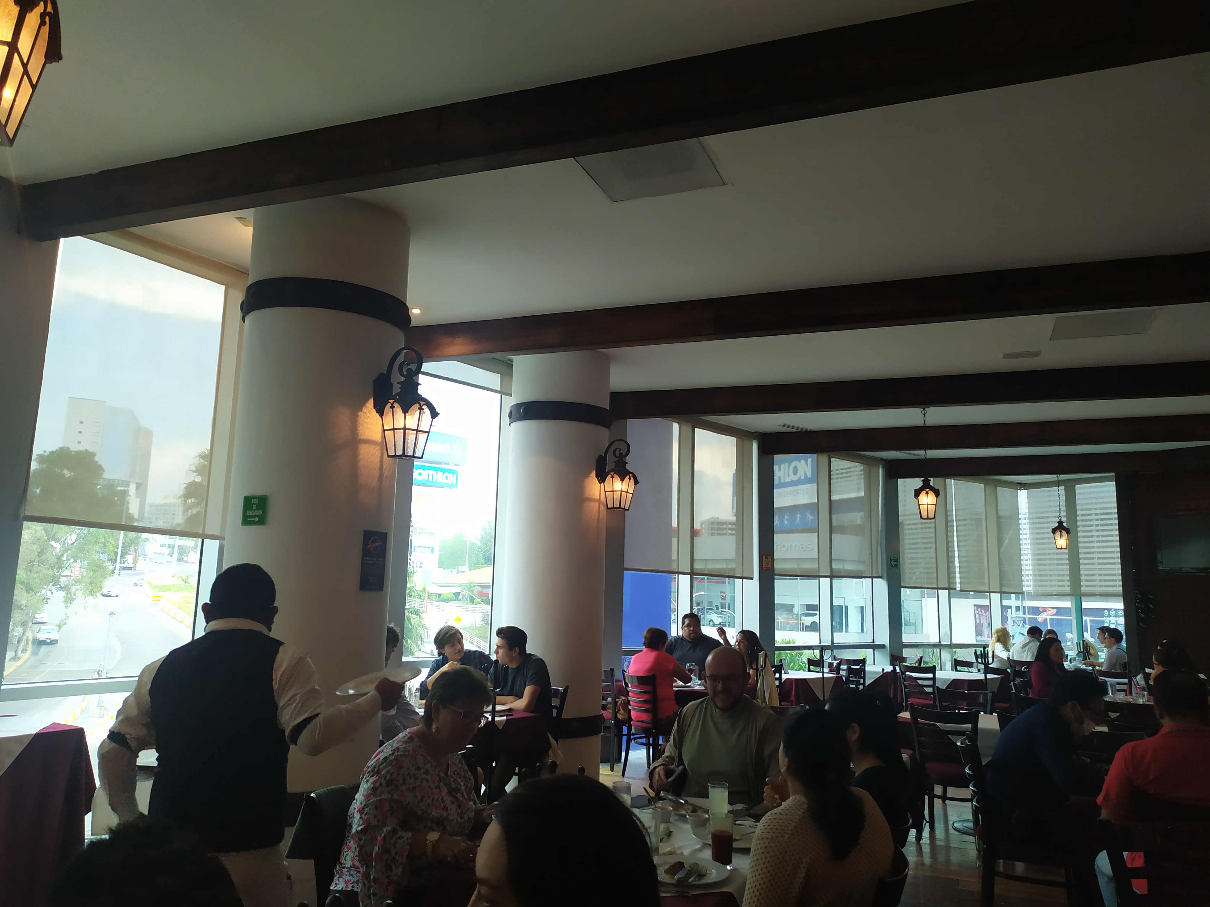 La Vid Argentina Interlomas image 9