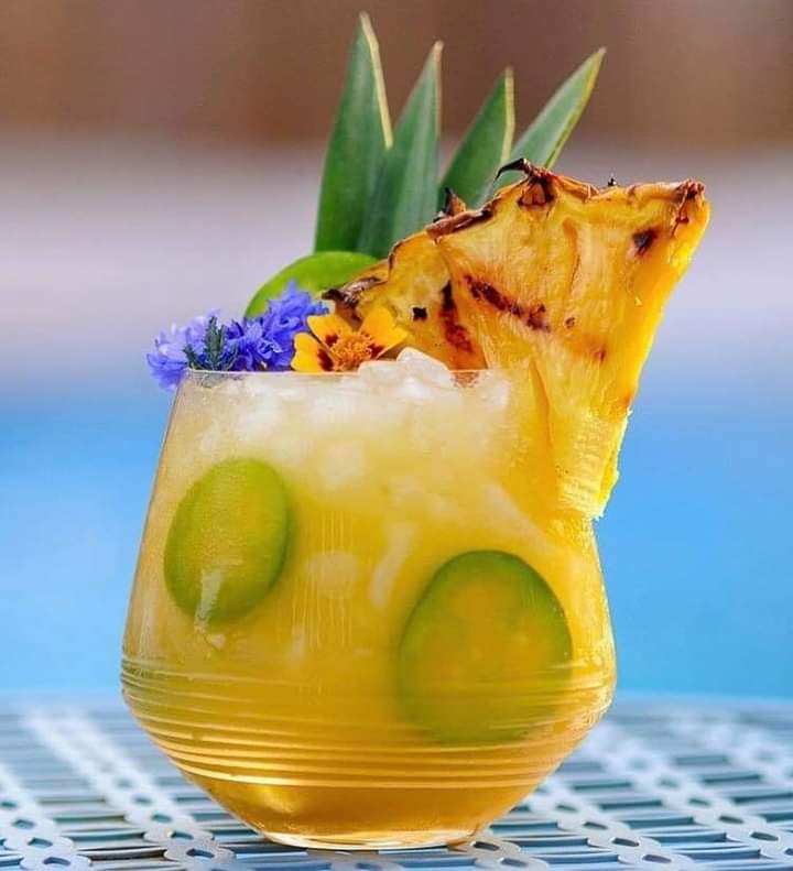 RESTAURANTE SNACKS AND DRINKS image 7