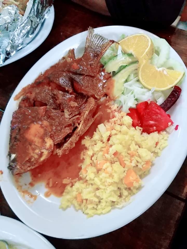 Mariscos y Pollos Asados El Jarocho Costeño image 10