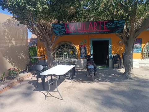 Enchilarte botanas y mariscos image 1