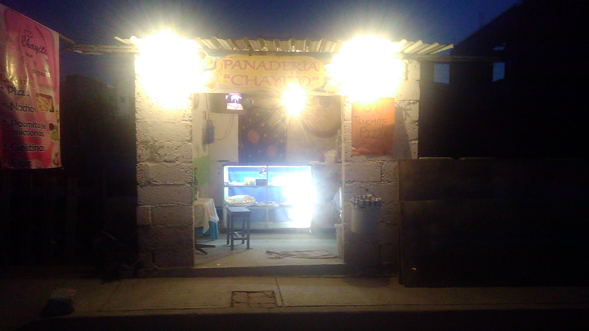 Panaderia Y Pizzería Chayito image 3