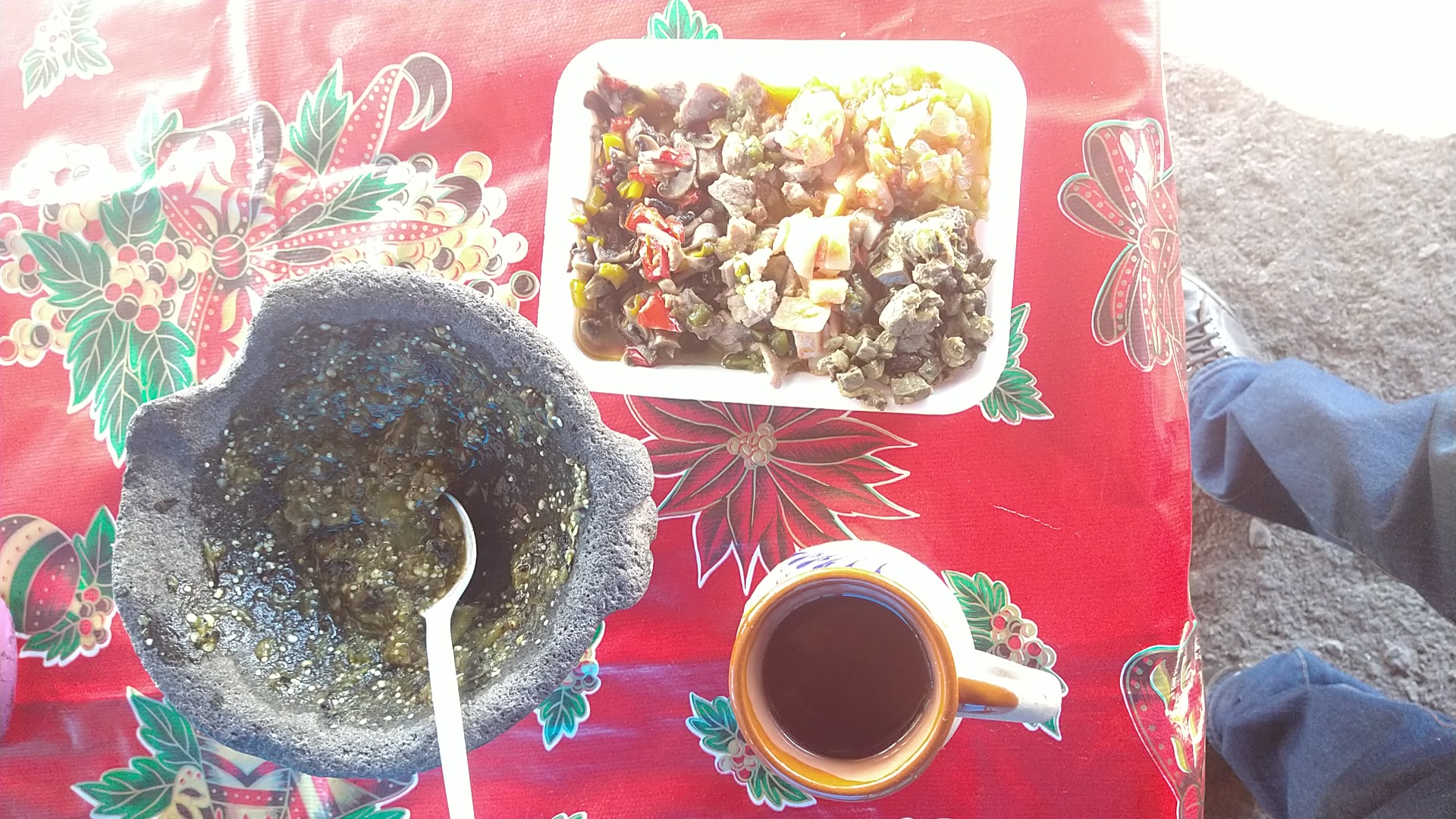 Gorditas y quesadillas El Mezquitito image 7