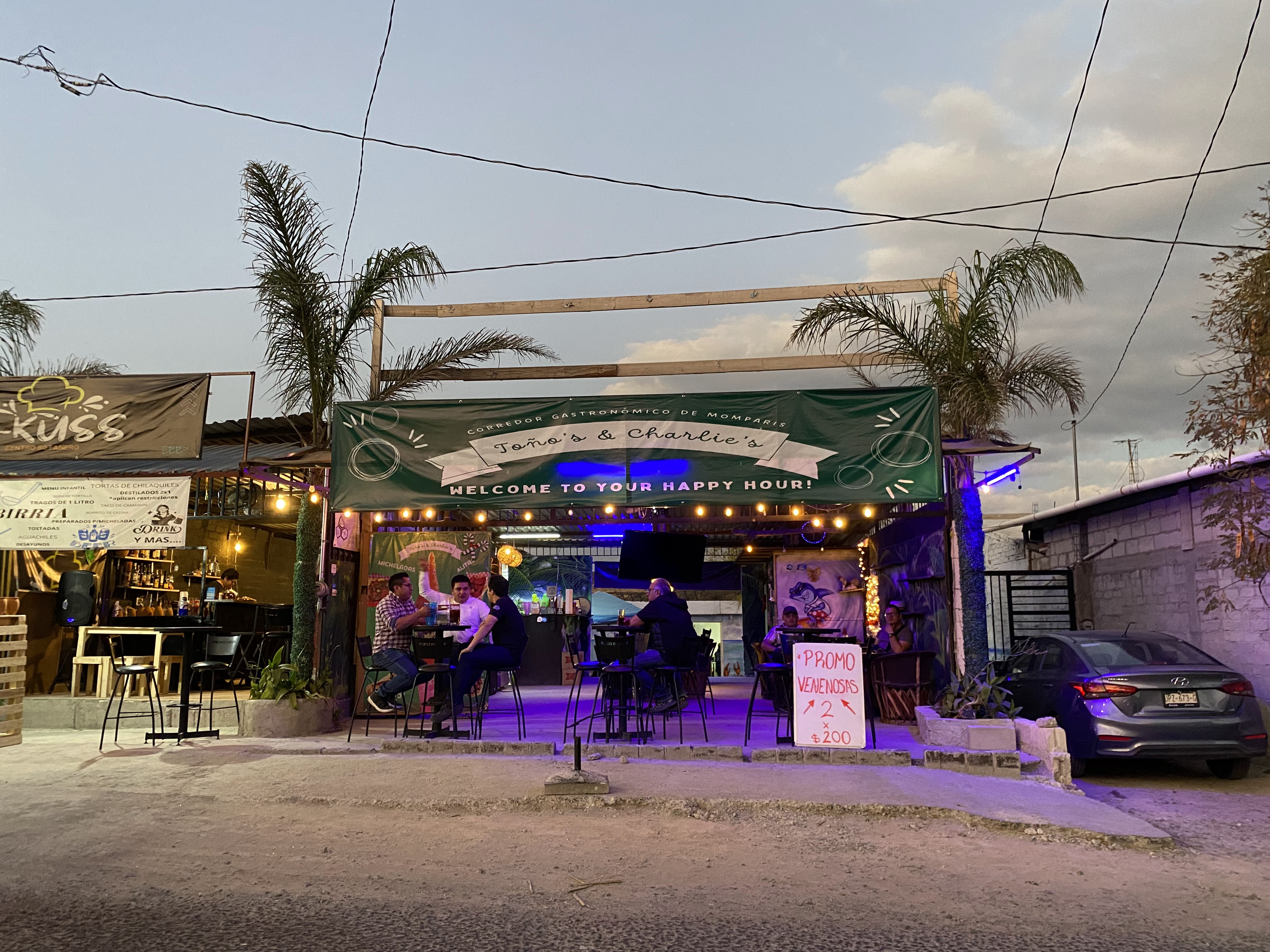 Toños & Charlies image 1