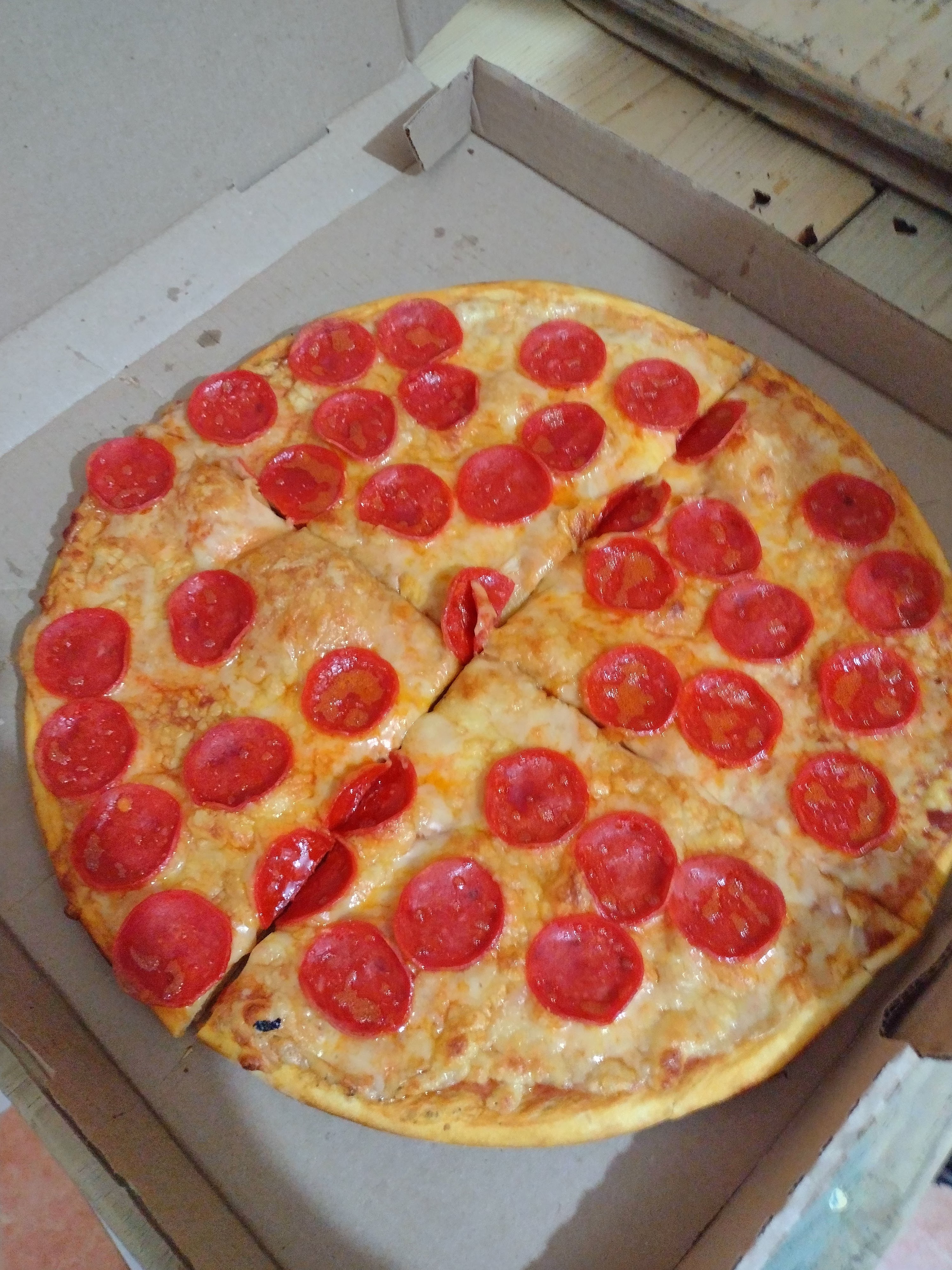 "WILLI'S PIZZA" image 6