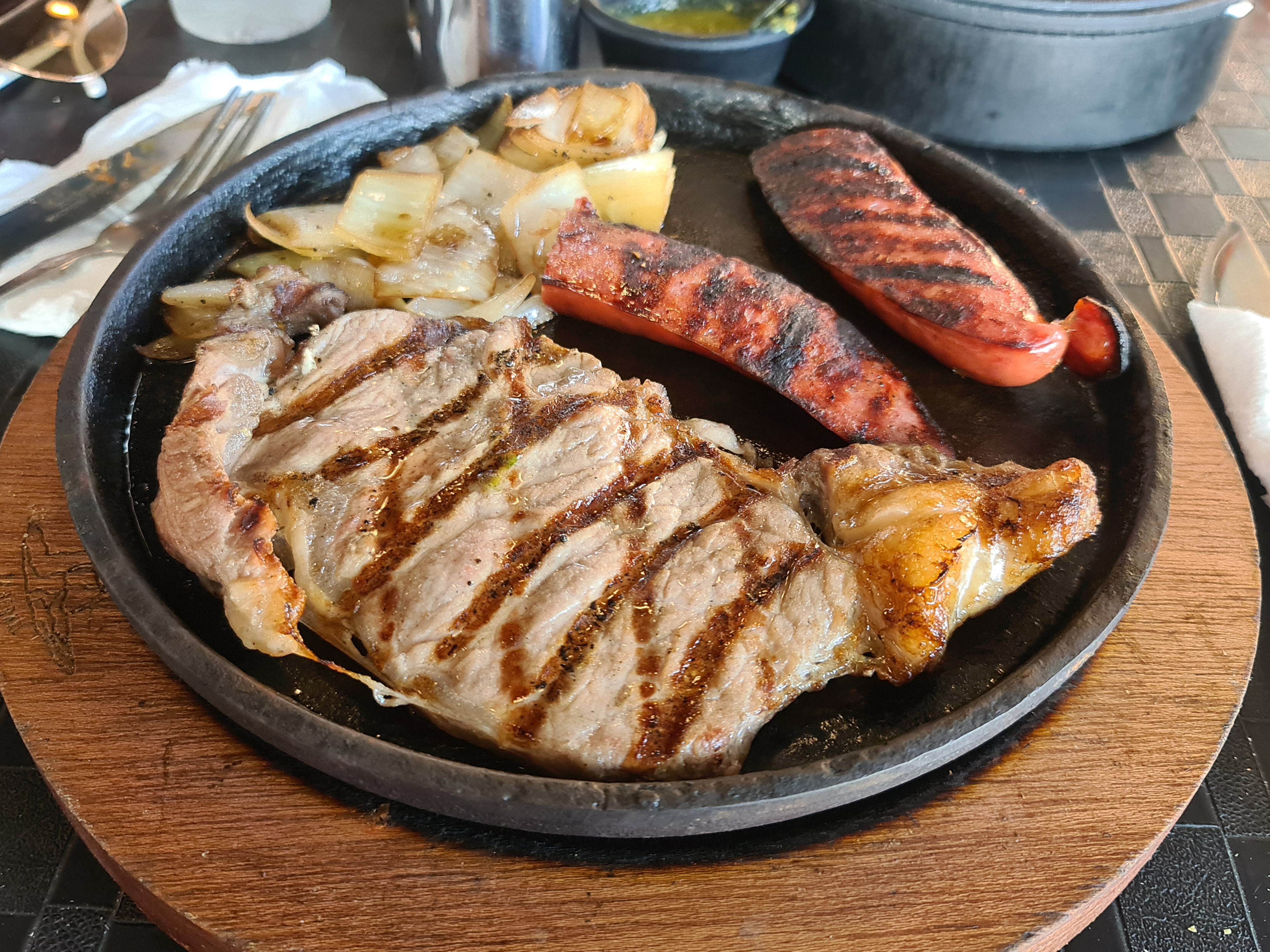 RESTAURANTE LA BERNAL image 2