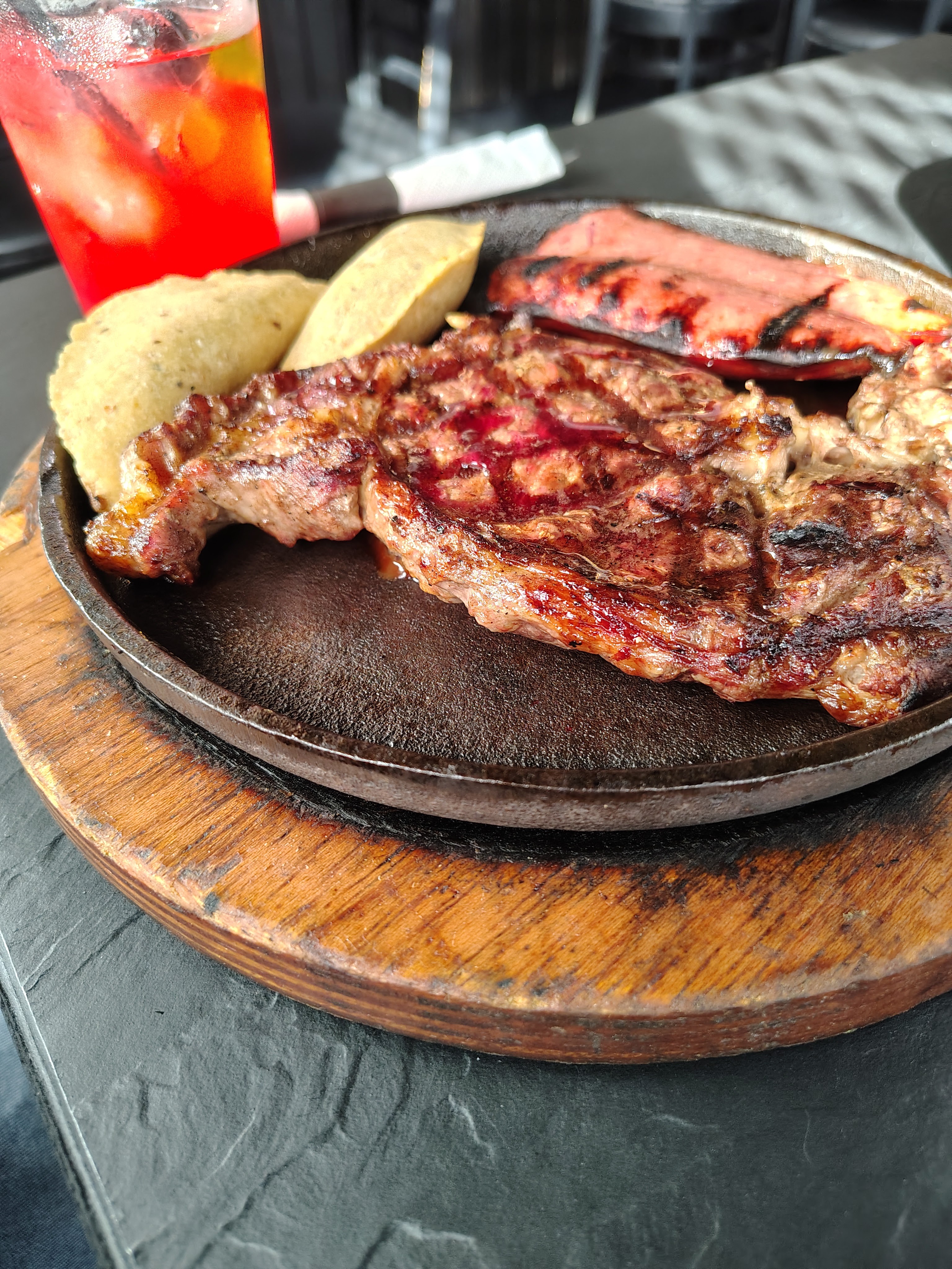 RESTAURANTE LA BERNAL image 3