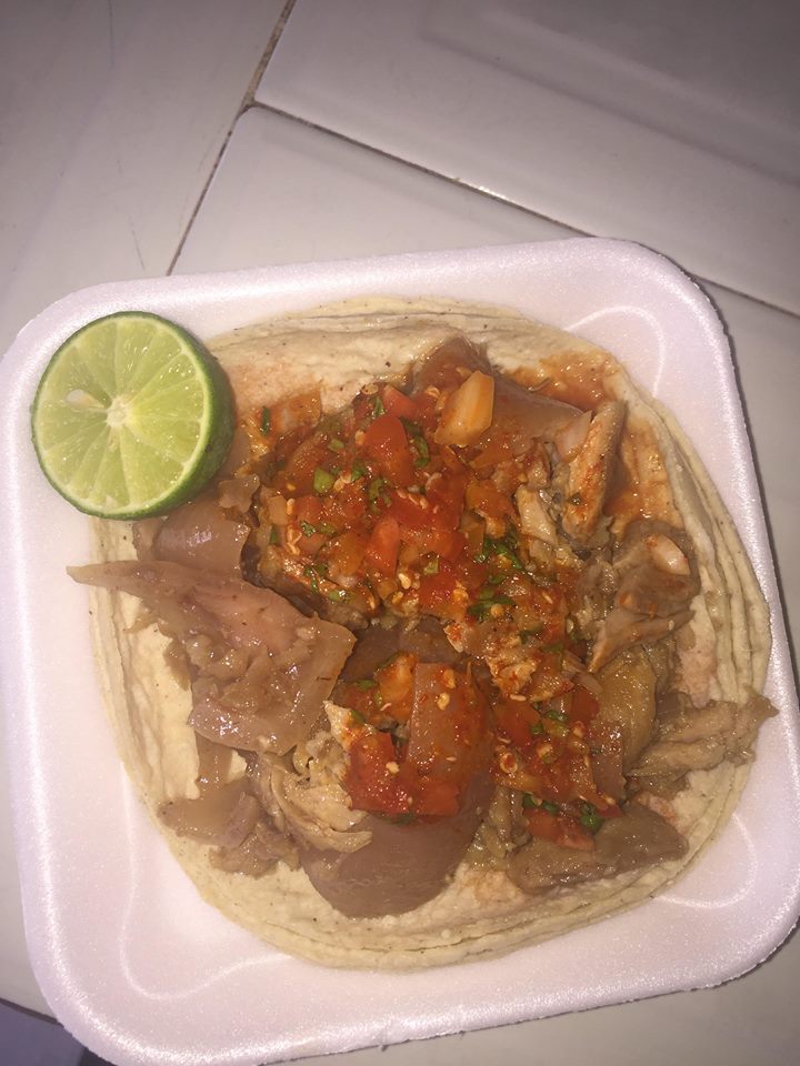 Taquería: "El Sabino" image 5