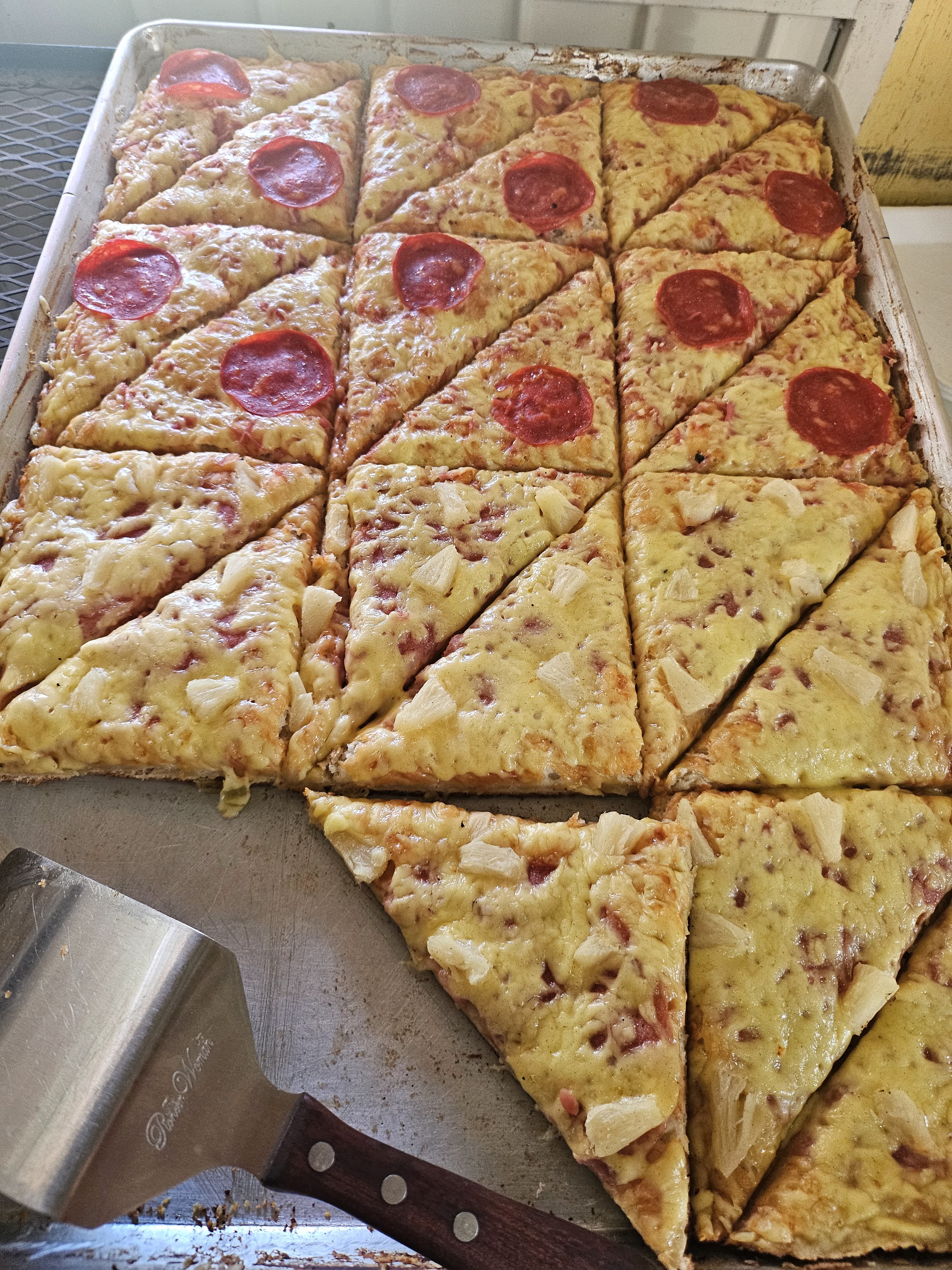 Pizzeria el " Negrito " image 5