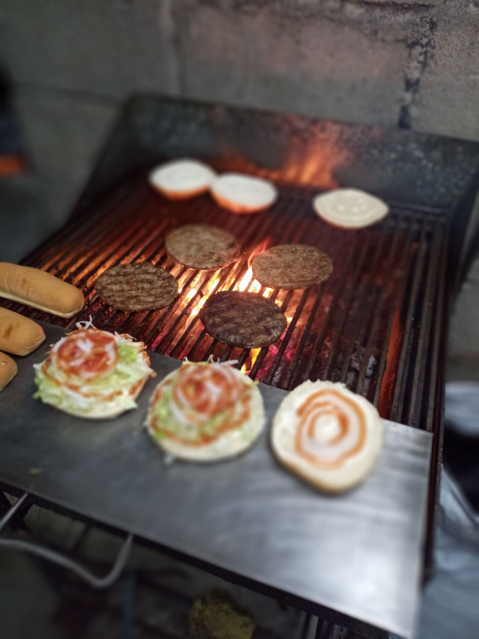 DEREK'S BURGUER image 10