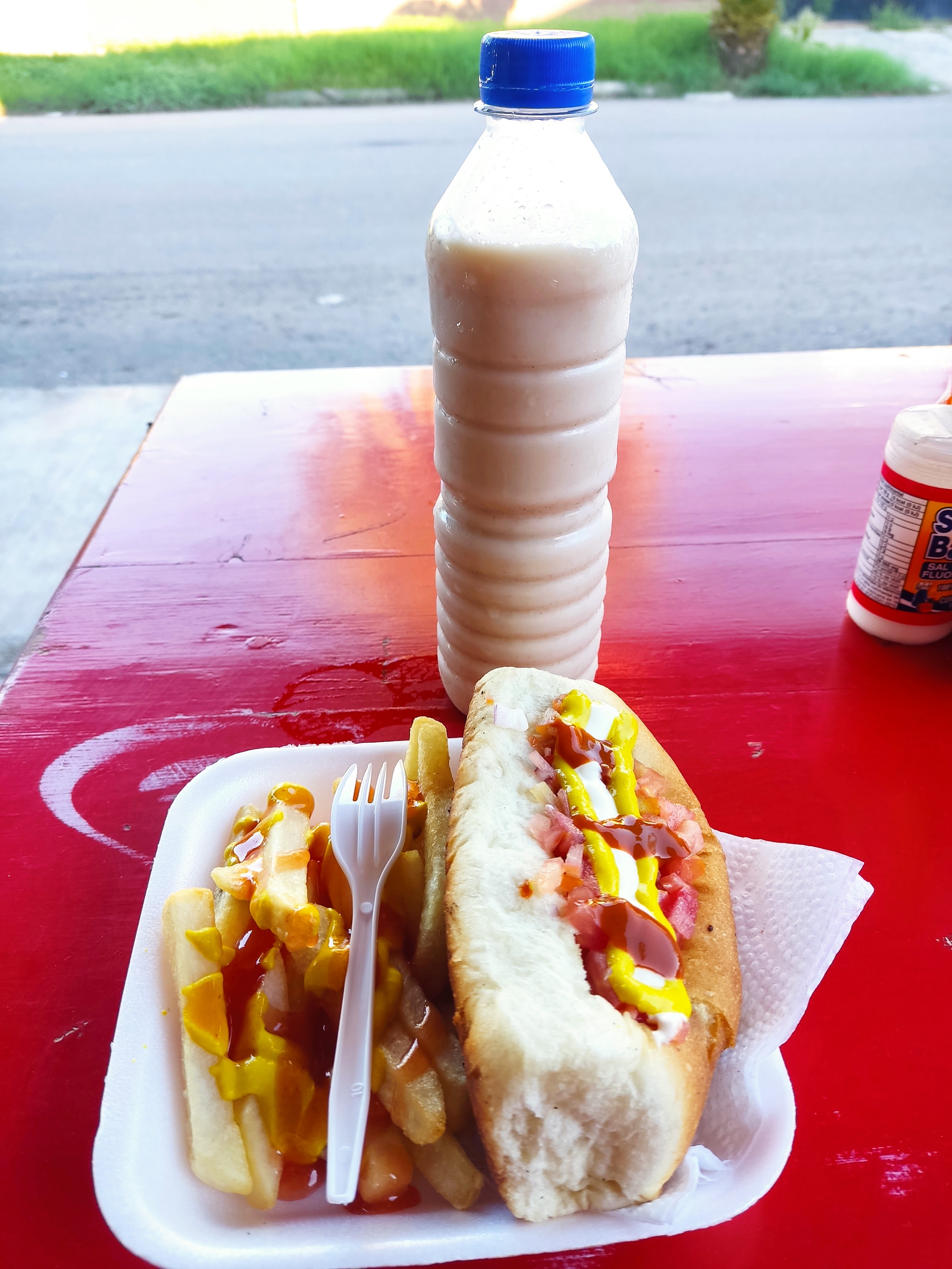 Hot-Dogs El Tavo image 1