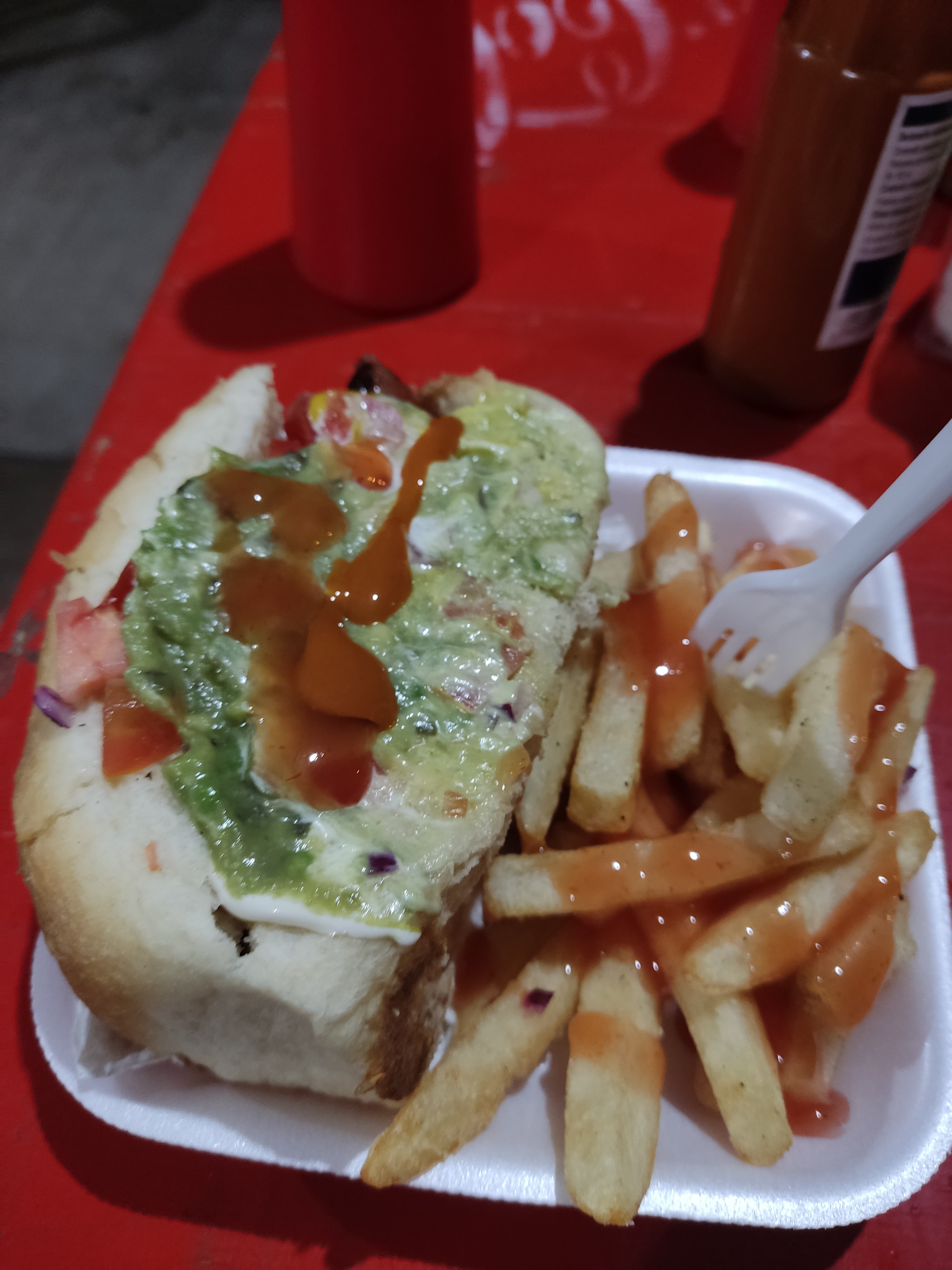 Hot-Dogs El Tavo image 3