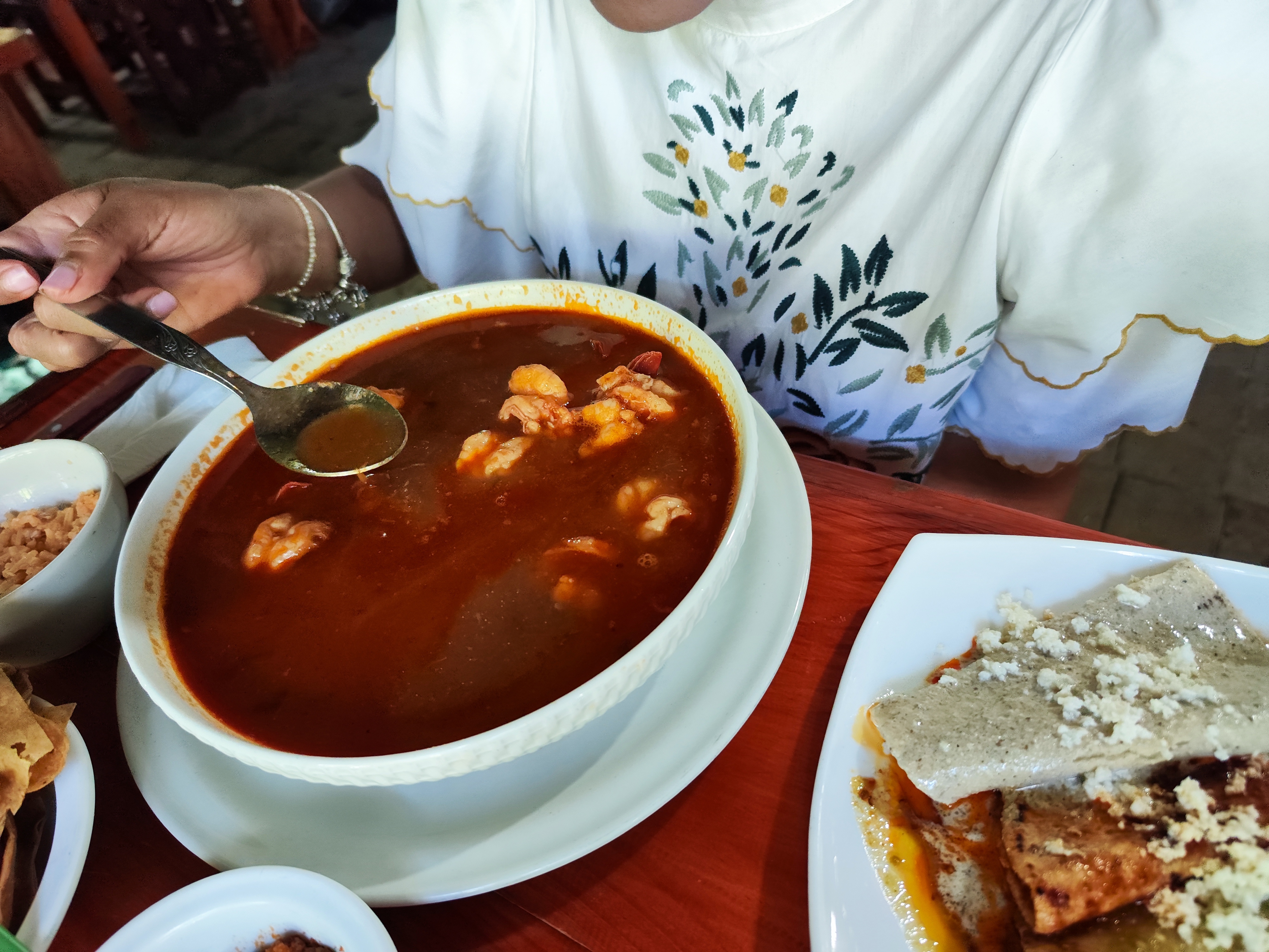 Mariscos Ariguznaga image 3