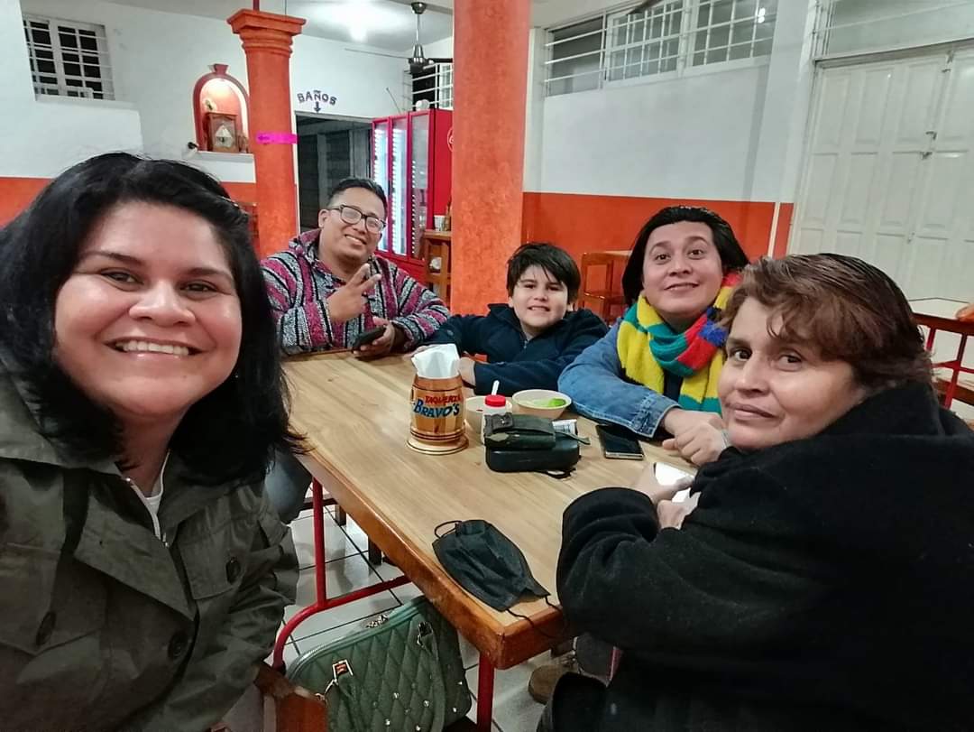 Taquería Petromex image 7