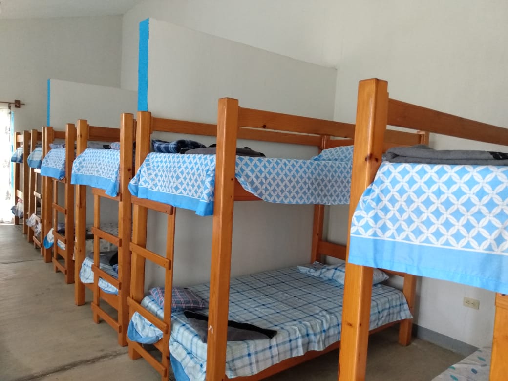 Puerta a la Montaña image 2