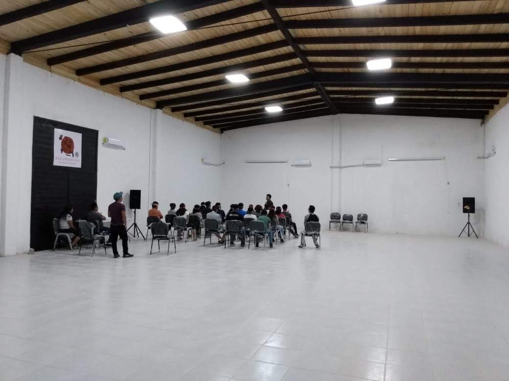 Puerta a la Montaña image 9