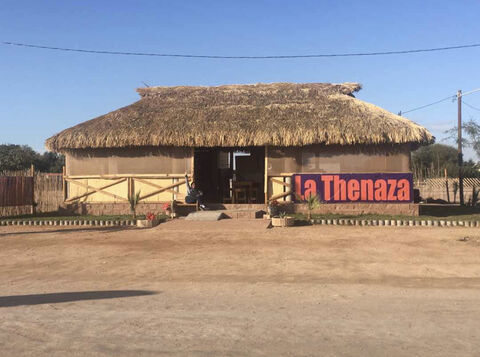 Mariscos La Thenaza image 3