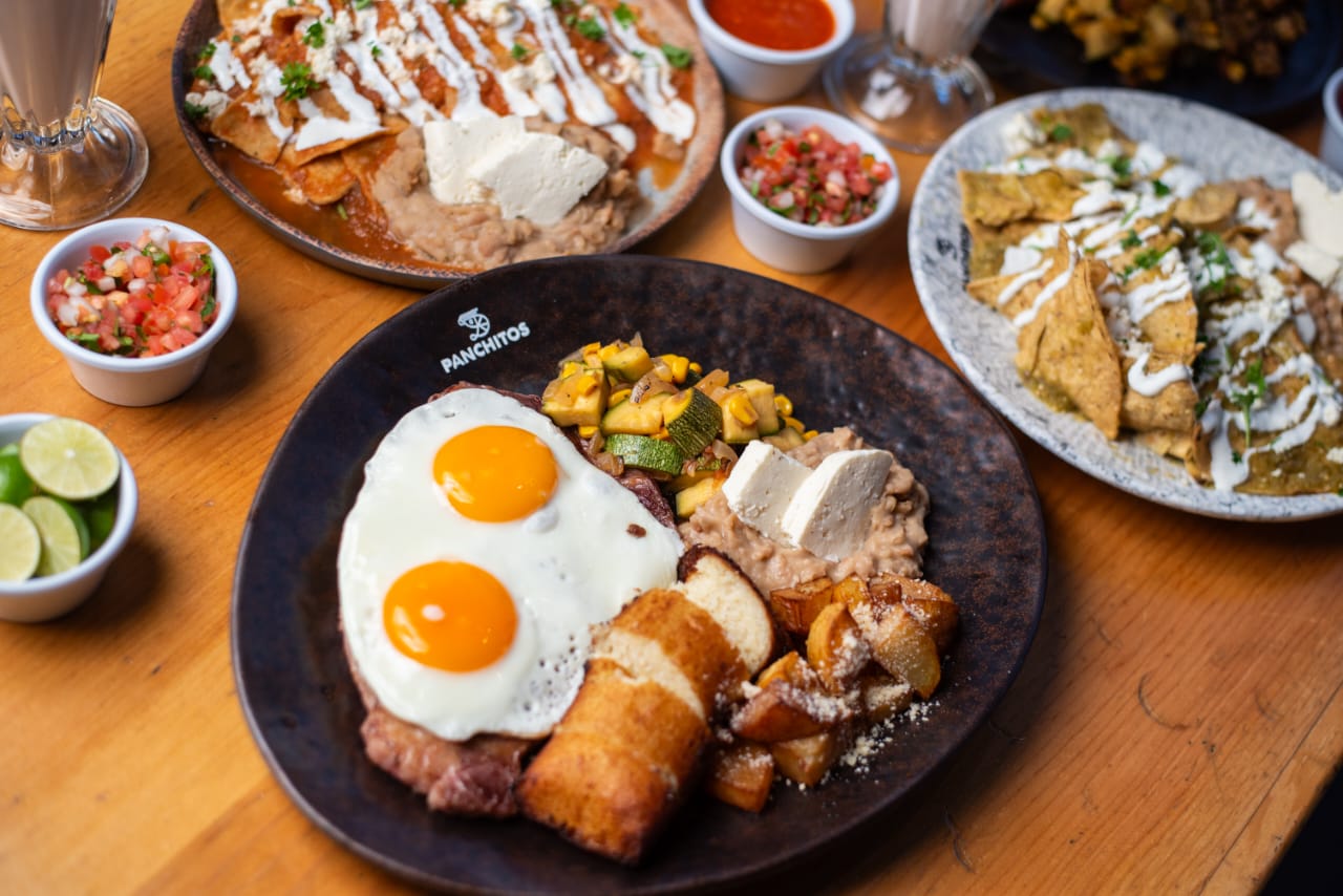 Panchito's seafood image 7