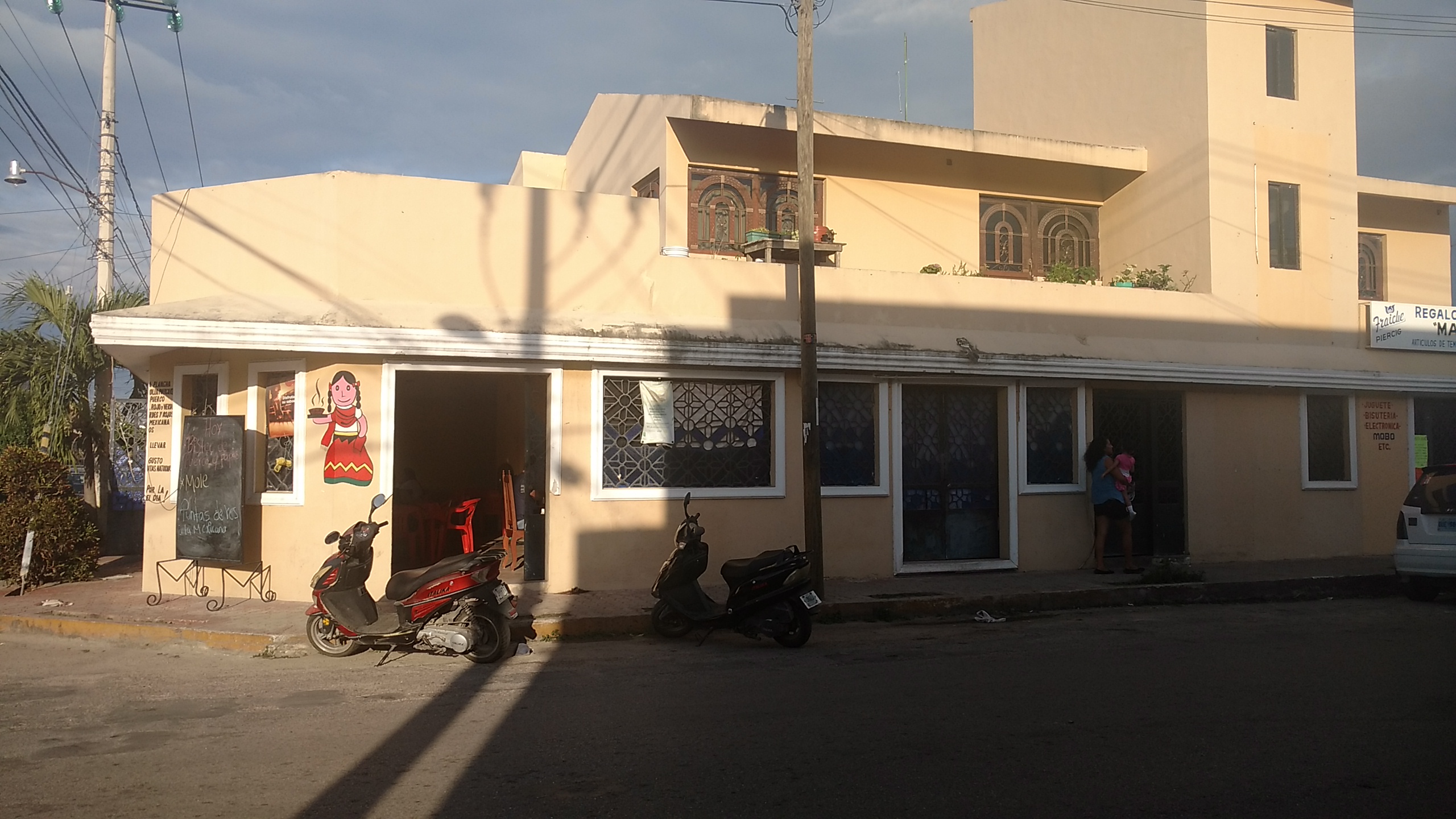 Restaurante tradicion mexicana image 9