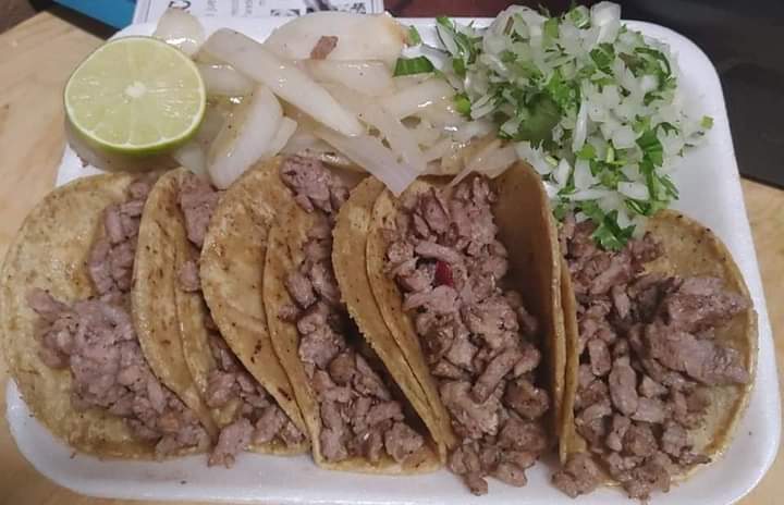 Tacos Almanza image 1