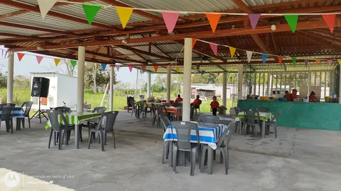 Palapa familiar y Taquería la Lupita image