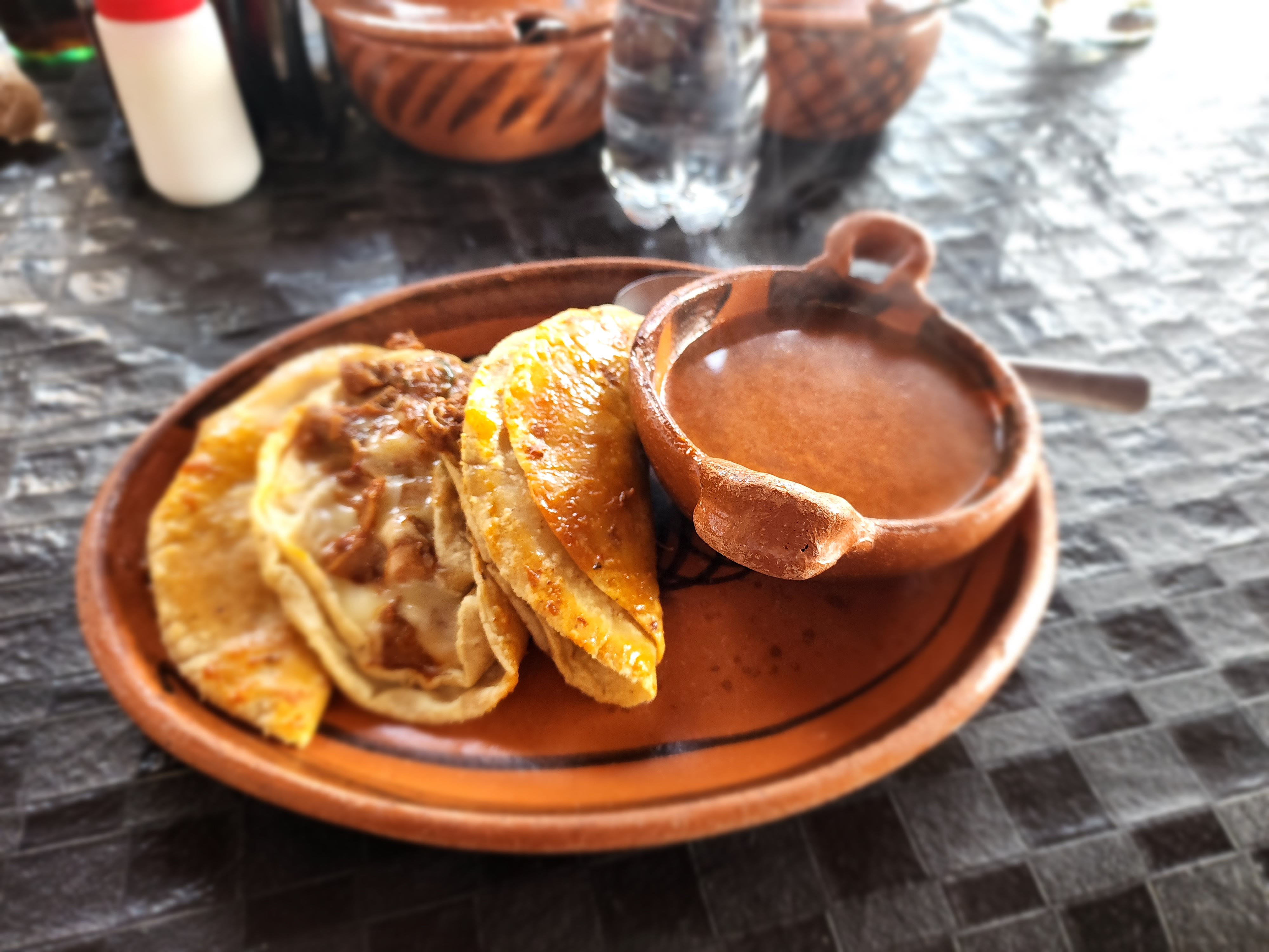 Birrieria y Clamateria image 1