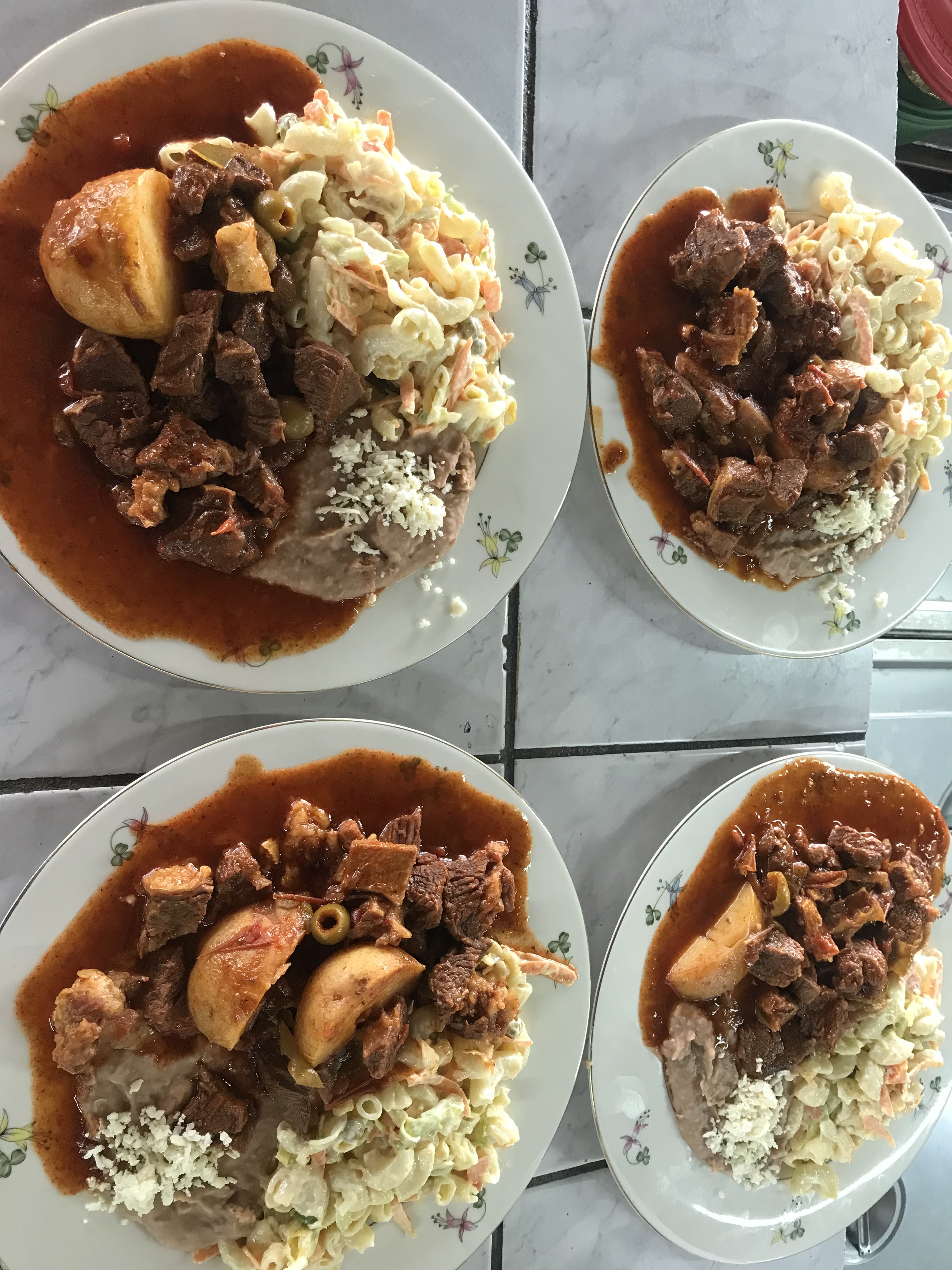 Ozzie's Restaurant image 10