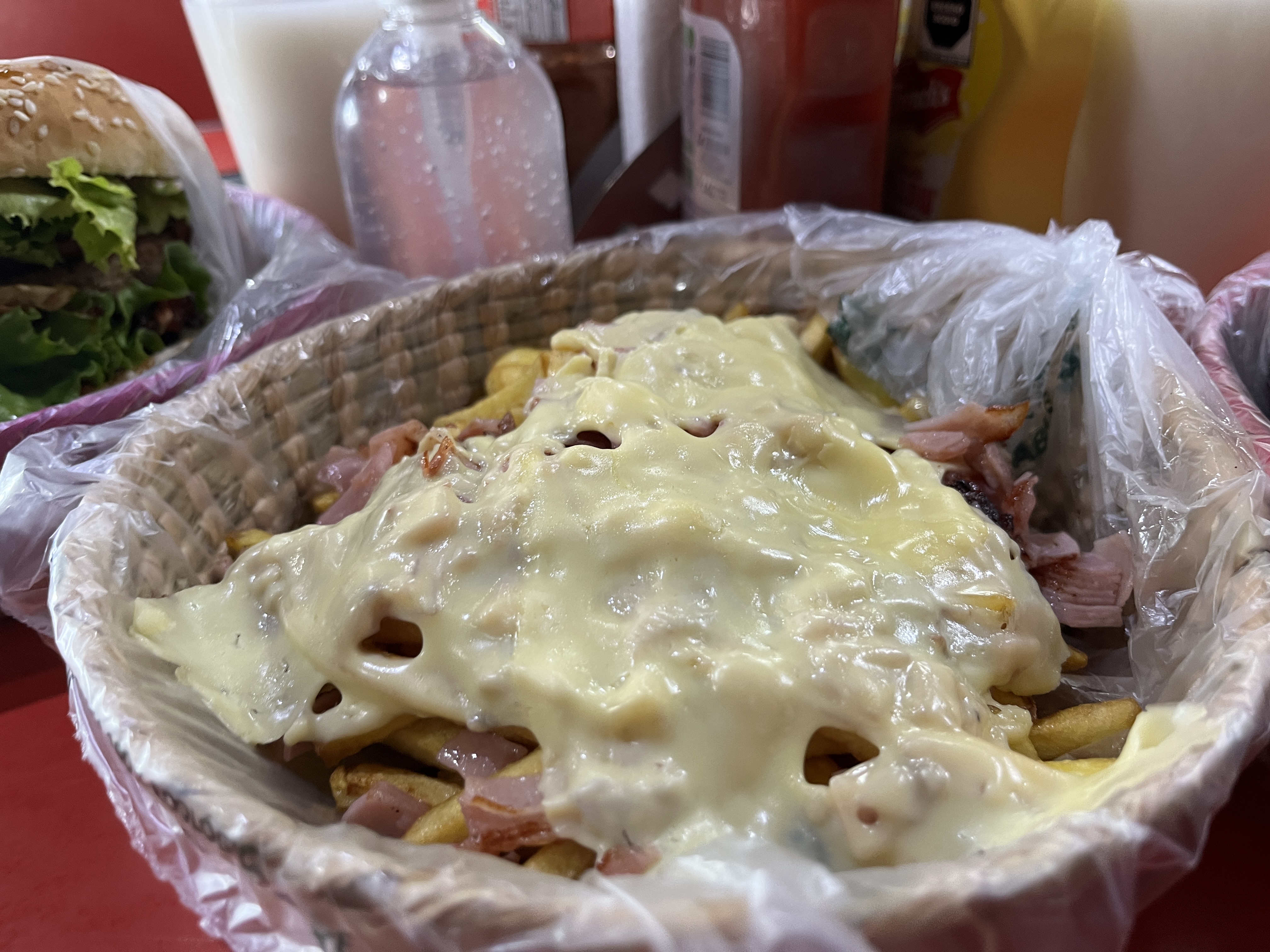 burger Delix image 6